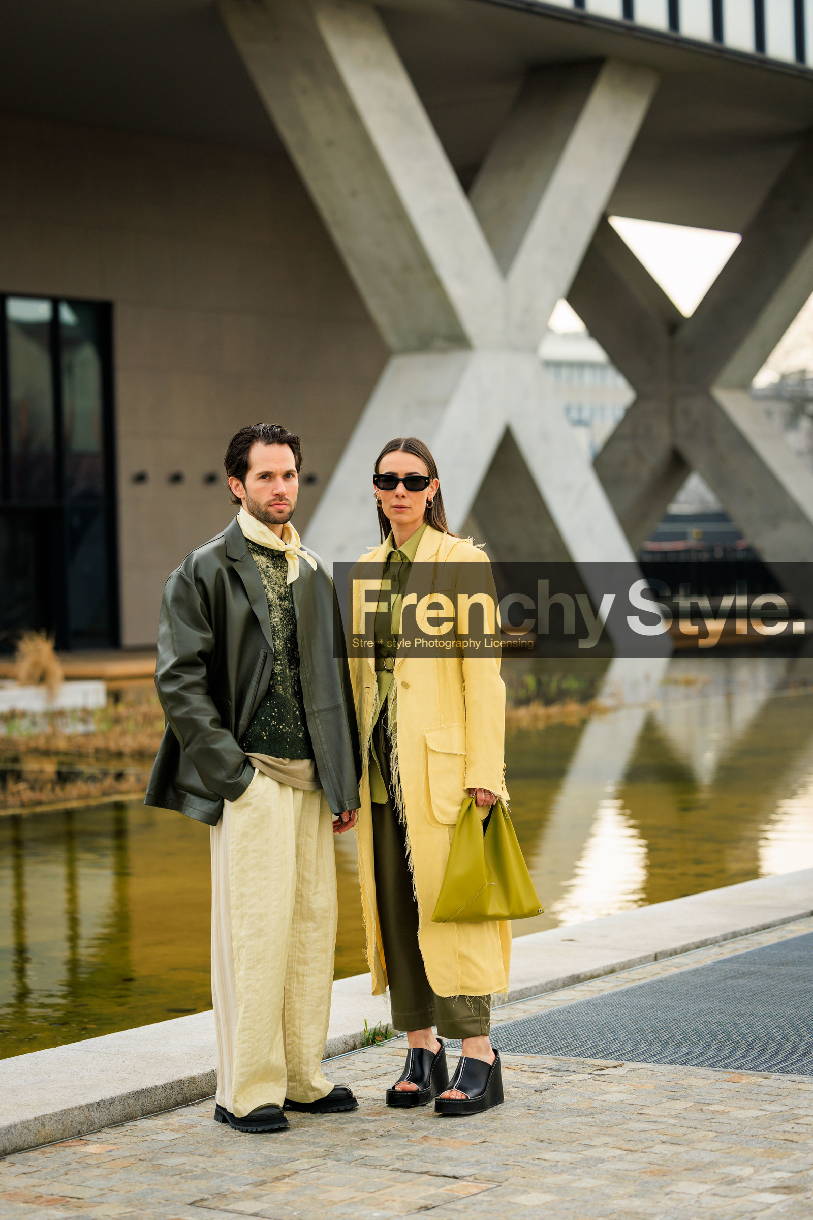 pantone, couple matching, green jacket, leather jacket, splash jumper, white scarf, white pants, baggy pants, black derbies, olive green blazer, kaki pants, leather pants, black sandals, platform sandals, black sunglasses, olive green bag, beige trench, flared pants, alice & j.s, alice barbier, JS roques, street style, jonathan paciullo, FW, frenchystyle, fashion week, MFW, MILAN, FALL WINTER 2022_2023, AUTUMN WINTER 2022-2023, FW 22-23, vertical, full length