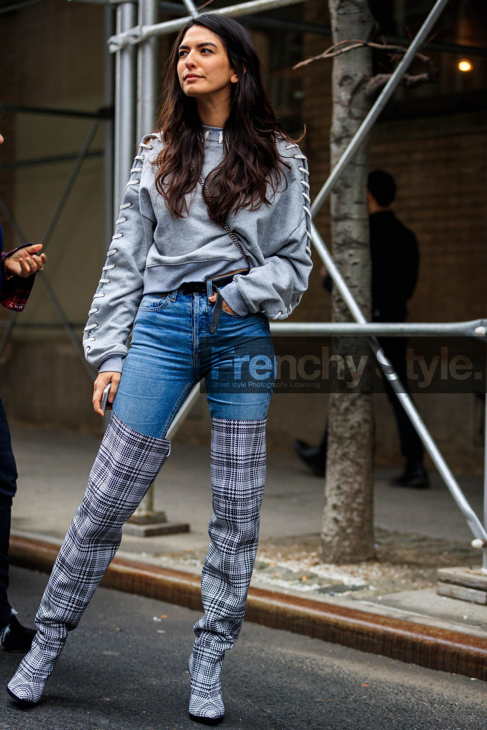 black belt, blue denim, checked, denim pants, grey boots, grey sweater, high boots, high heels, jeans, leather belt, leather shoes, plaid, printed boots, tartan, trousers, street style, jonathan paciullo, FW, frenchystyle, fashion week, NYFW, NEW YORK, AUTUMN WINTER 2018-2019, AW 18-19, FALL WINTER 2018-2019, FW 18-19, vertical, full length