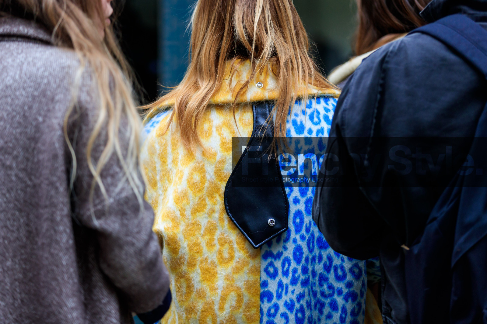 animal print, blue coat, graphic jacket, leopard print, printed jacket, yellow coat, street style, jonathan paciullo, FW, frenchystyle, fashion week, NYFW, NEW YORK, AUTUMN WINTER 2018-2019, AW 18-19, FALL WINTER 2018-2019, FW 18-19, atmosphere details, horizontal, detail