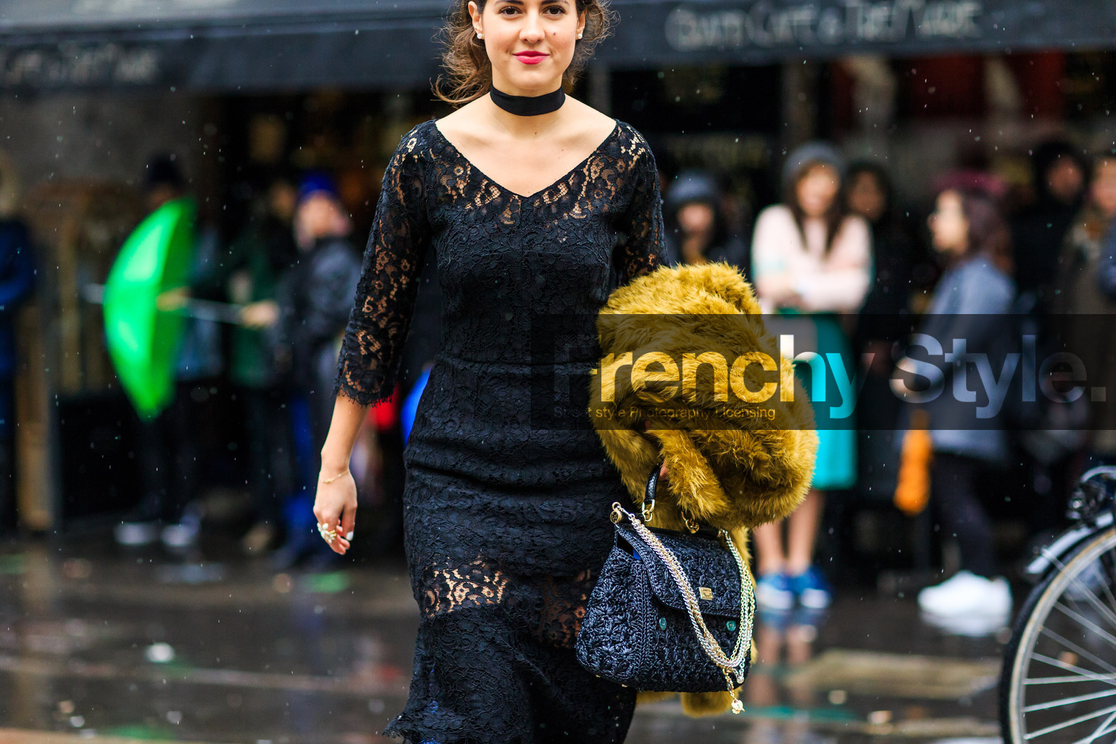 atmosphere details, AUTUMN WINTER 2016-2017, AW 16-17, black bag, black dress, choker, detail, dolce & gabbana, FALL WINTER 2016-2017, fashion week, frenchystyle, fur jacket, FW, FW 16-17, horizontal, jonathan paciullo, lace dress, LFW, LONDON, MENSWEAR, mustard, necklace, see through, street style, yellow fur