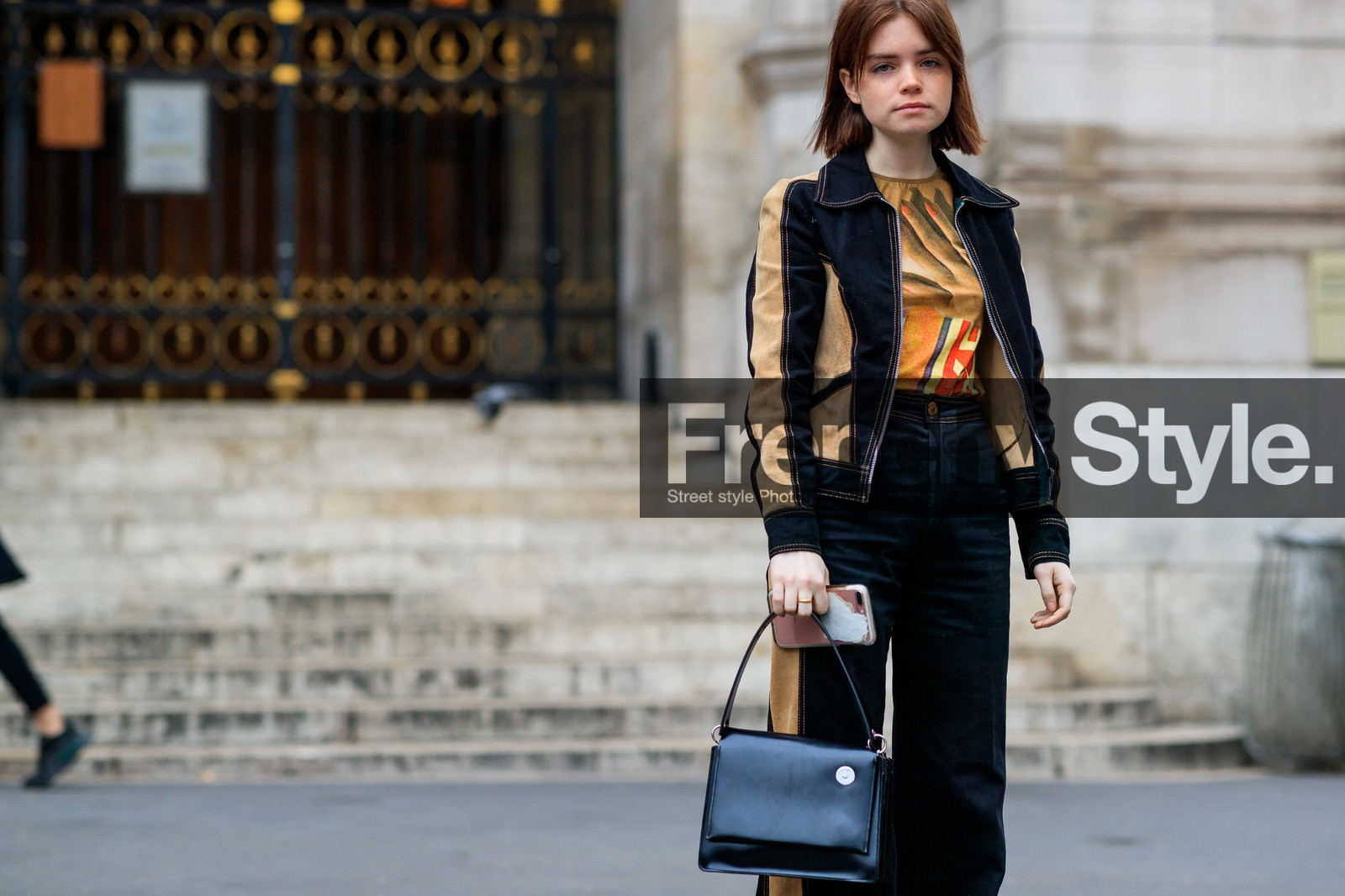 beige top, black bag, blue denim, denim jacket, denim pants, graphic jacket, jeans, leather bag, molly and reese blustein, printed jacket, printed t shirt, trousers, PARIS, PFW, street style, jonathan paciullo, FW, frenchystyle, fashion week, AUTUMN WINTER 2019-2020, AW 19-20, FALL WINTER 2019-2020, FW 19-20, horizontal, atmosphere details, detail