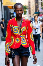 atmosphere details, black bag, black denim, blazer, denim shorts, detail, fashion week, frenchystyle, FW, jonathan paciullo, leather bag, model, NEW YORK, NYFW, printed jacket, psychedelic, red jacket, SPRING SUMMER 2018, SS 18, street style, studs, vertical