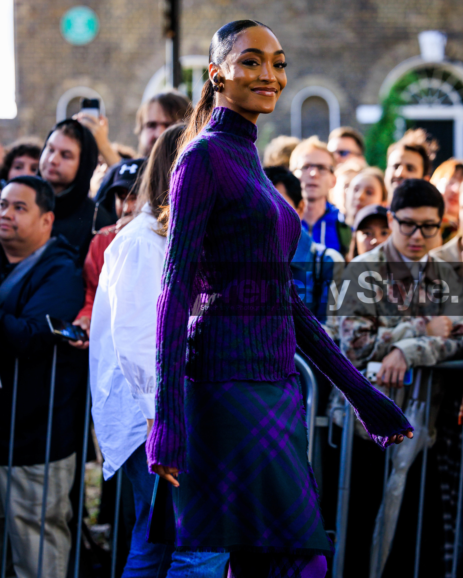 fashion week, frenchystyle, FW, jonathan paciullo, street style, LFW, LONDON, atmosphere details, detail, SPRING SUMMER 2024, SS 24