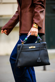 street style, jonathan paciullo, FW, frenchystyle, fashion week, AUTUMN WINTER 2022-2023, FALL WINTER 2022_2023, FW 22-23, PARIS, PFW, vertical, detail