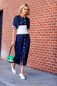 blue denim, caro daur, corset, denim dress, earrings, fashion week, frenchystyle, full length, fur bag, FW, green bag, jonathan paciullo, leather bag, NEW YORK, NYFW, SPRING SUMMER 2018, SS 18, street style, vertical, white shoes