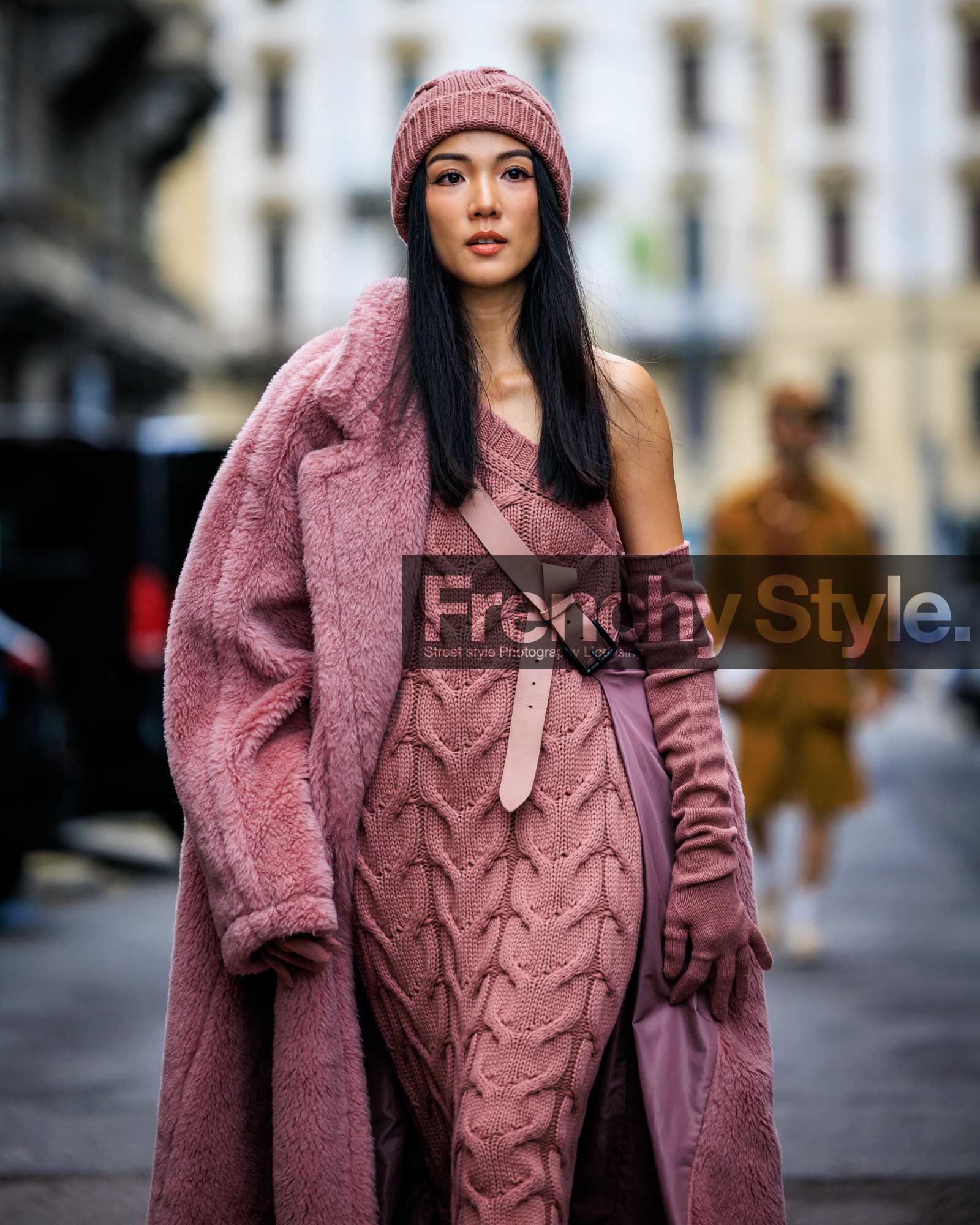 fashion week, frenchystyle, FW, jonathan paciullo, street style, MFW, MILAN, SPRING SUMMER 2024, SS 24, vertical, atmosphere details, detail