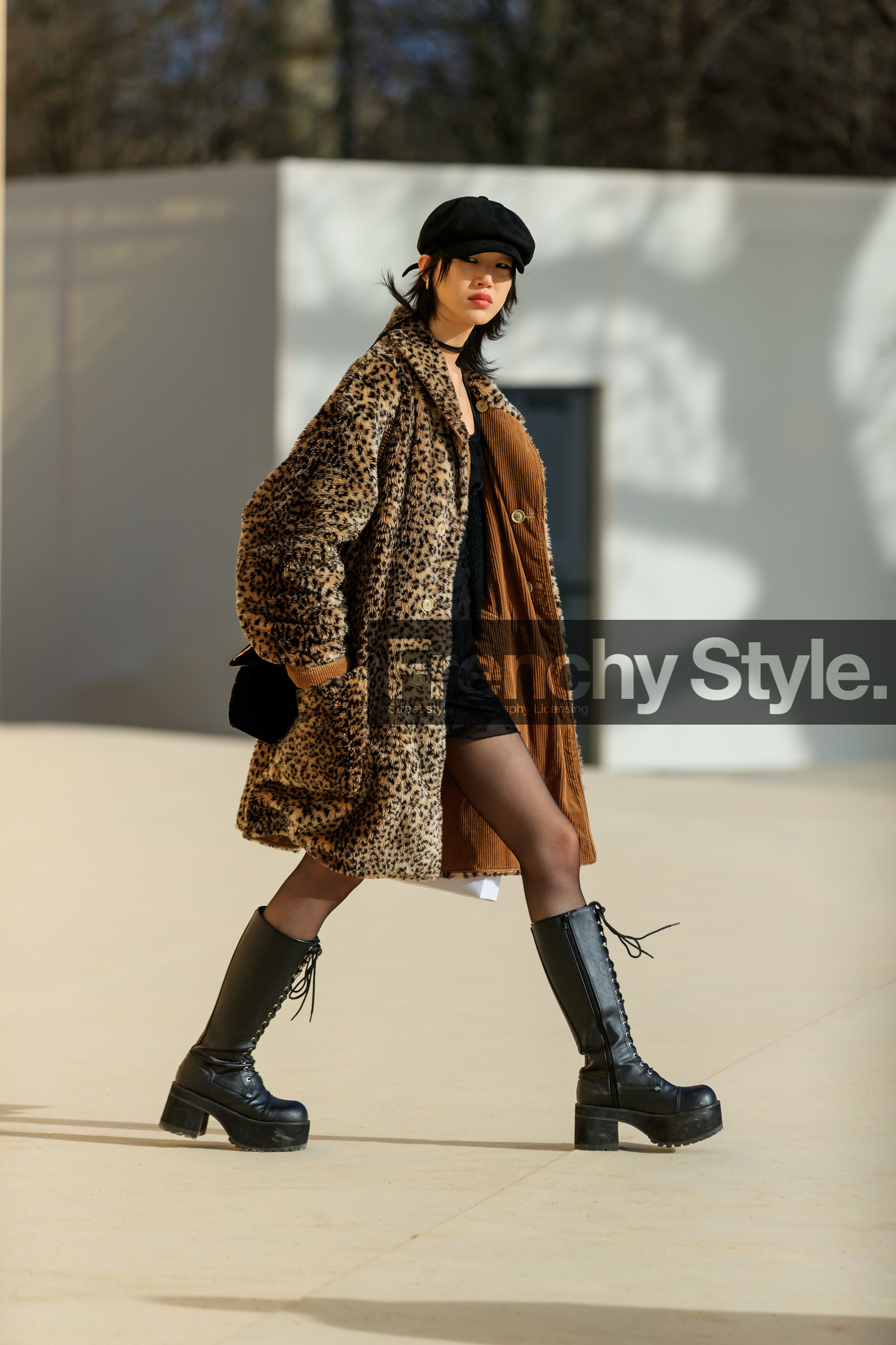 model, sora choi, black dress, black leather boots, black cap, suede cap, high boots, high heels boots, platform shoes, big sole boots, laced boots, leopard printed coat, fur coat, velvet coat, corduroy coat, mini dress, black tights, fashion week, frenchystyle, FW, jonathan paciullo, street style, PFW, PARIS, AUTUMN WINTER 2020-2021, FALL WINTER 2020-2021, FW 20-21, vertical, full length