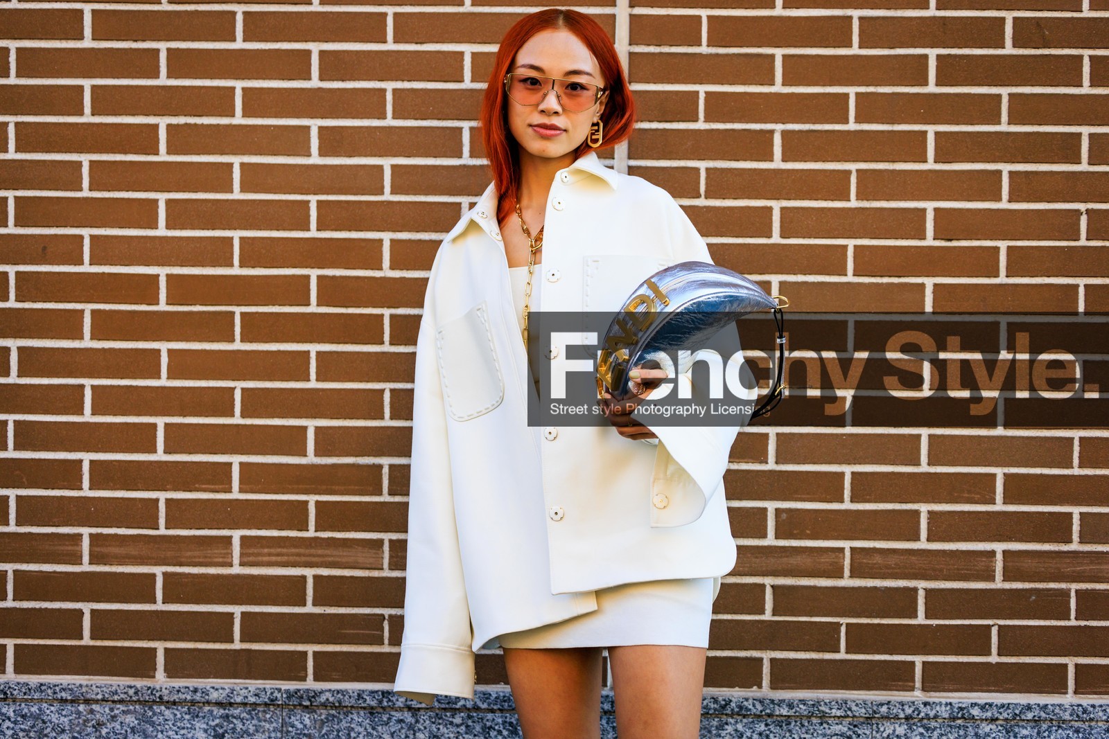 red hair, fendi sunglasses, red filter glasses, fendi earrings, details, close up, silver handbag, fendi handbag, white jacket, red buttoned jacket.H., fashion week, frenchystyle, FW, jonathan paciullo, street style, MFW, MILAN, FALL WINTER 2022_2023, AUTUMN WINTER 2022-2023, FW 22-23, horizontal, atmosphere details