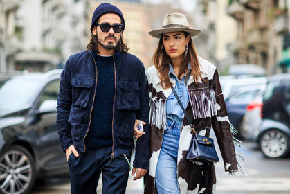 atmosphere details, AUTUMN WINTER 2016-2017, AW 16-17, beige hat, black bag, blue beanie, blue denim, blue jacket, blue pants, blue sweater, brown coat, denim pants, denim shirt, detail, FALL WINTER 2016-2017, fashion week, fedora, frenchystyle, fringes, FW, FW 16-17, giotto calendoli, hermès, high waist, horizontal, jeans, jonathan paciullo, kelly bag, leather bag, leather coat, LFW, LONDON, MENSWEAR, navy jacket, navy pants, patricia manfield, printed coat, street style, suede jacket, sunglasses