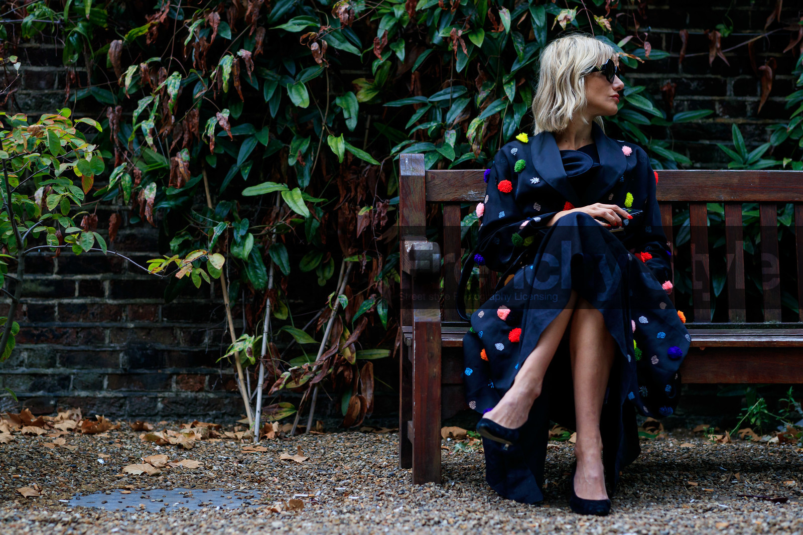 black coat, floral embroidered coat, fashion week, frenchystyle, FW, jonathan paciullo, street style, atmosphere details, horizontal, detail