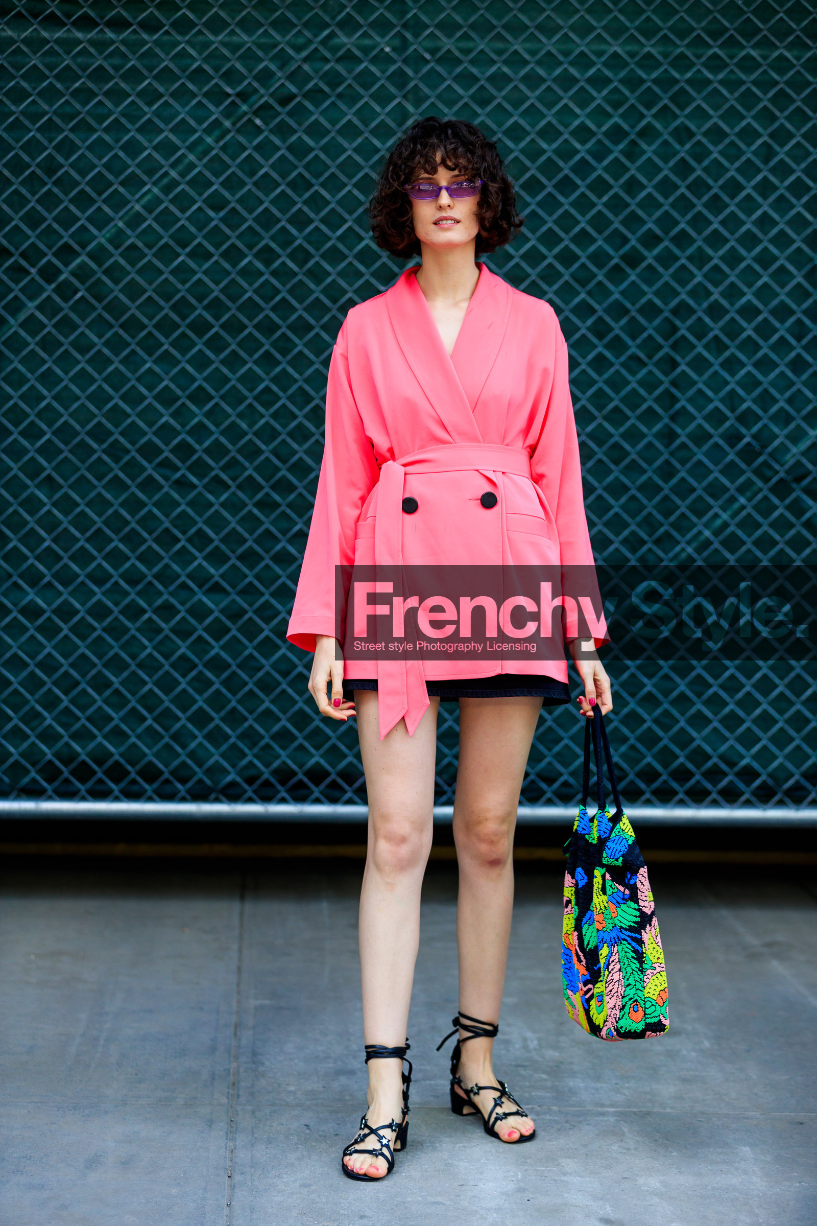 black sandals, chloe hill, fashion week, frenchystyle, full length, FW, jonathan paciullo, leather bag, multicolor bag, NEW YORK, NYFW, pink jacket, printed bag, SPRING SUMMER 2018, SS 18, street style, sunglasses, vertical