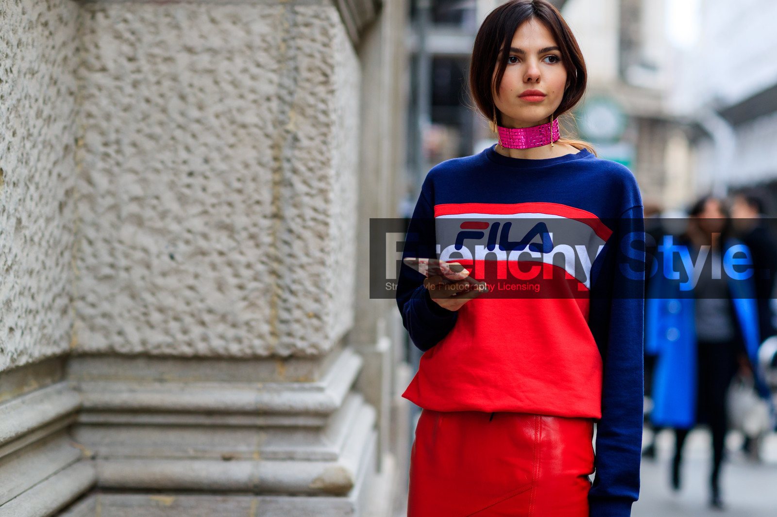 atmosphere details, AUTUMN WINTER 2017-2018, AW 17-18, choker, detail, doina ciobanu, FALL WINTER 2017-2018, fashion week, frenchystyle, FW, FW 17-18, graphic sweater, high boots, horizontal, jonathan paciullo, leather bag, leather boots, leather shoes, leather skirt, MFW, MILAN, necklace, printed sweater, red boots, red skirt, street style, vêtements