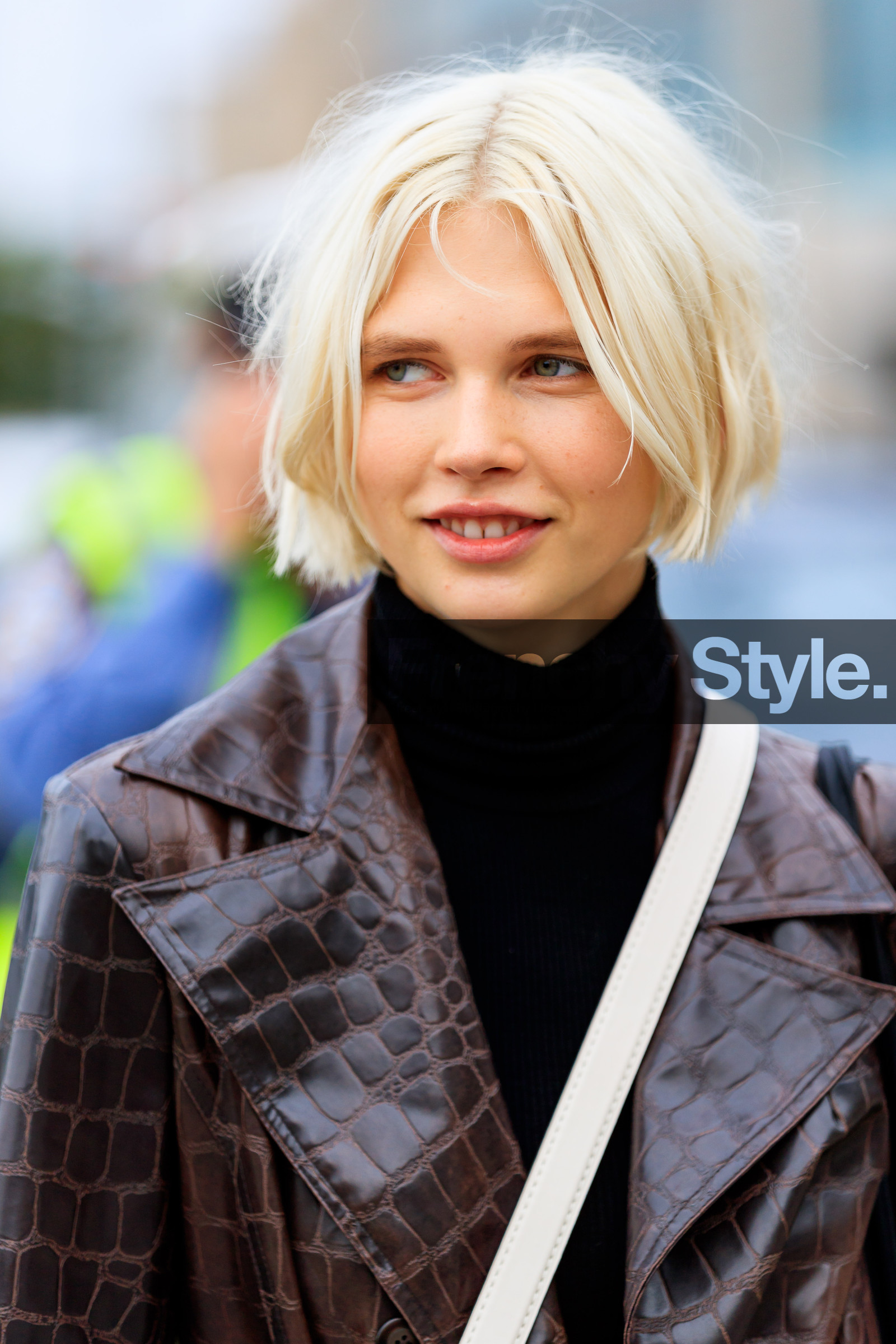 black turtleneck, brown coat, leather coat, model, short hair, street style, jonathan paciullo, FW, frenchystyle, fashion week, NYFW, NEW YORK, SPRING SUMMER 2019, SS 19, vertical, detail, atmosphere details, portrait