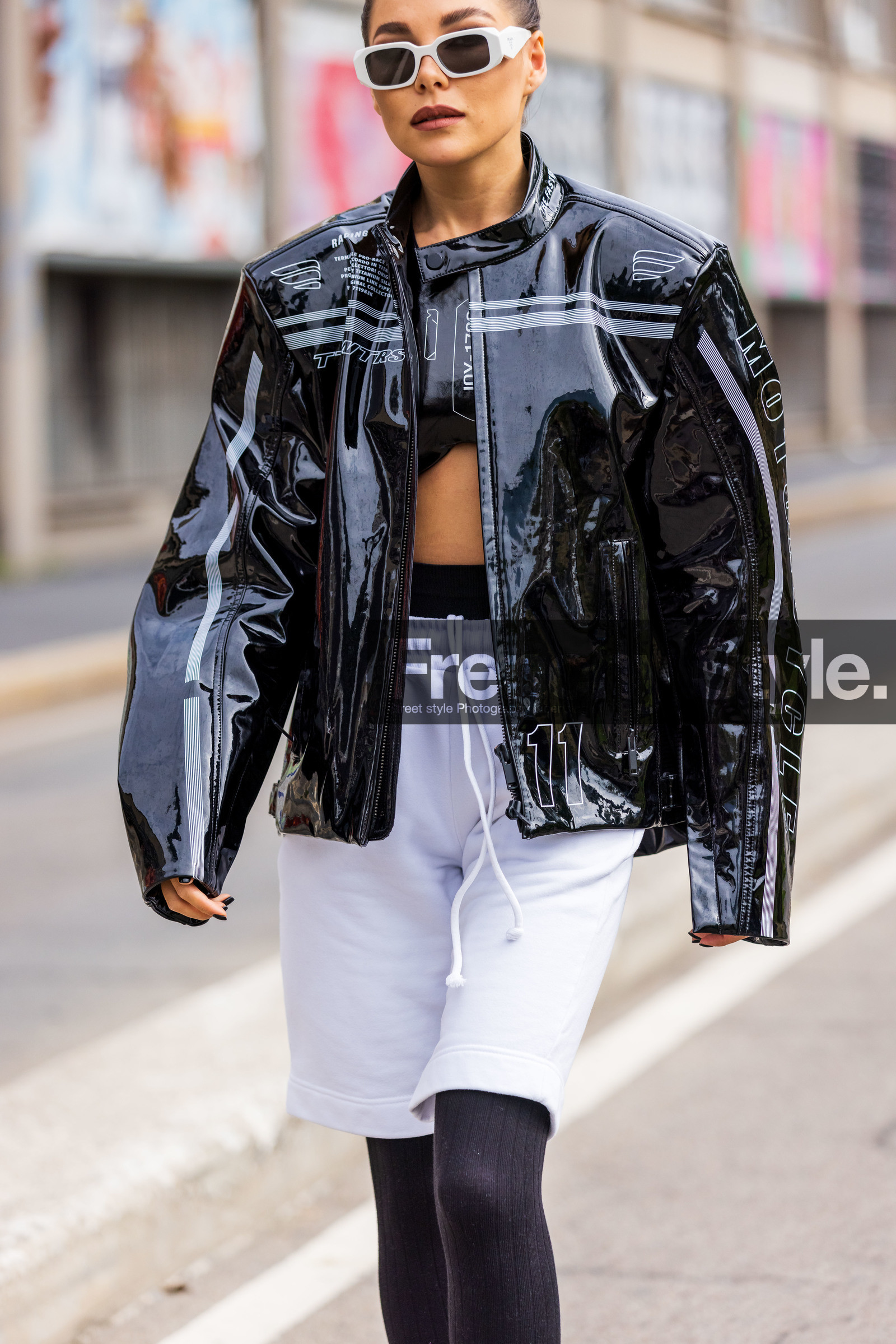 bermuda, black crop top, black jacket, black legging, crop top, jacket, jogging short, Karina Nigay, legging, sport look, sunglasses, vinyl jacket, white bermuda, white sunglasses, fashion week, frenchystyle, FW, jonathan paciullo, street style, SPRING SUMMER 2022, SS 22, MFW, MILAN, vertical, atmosphere details