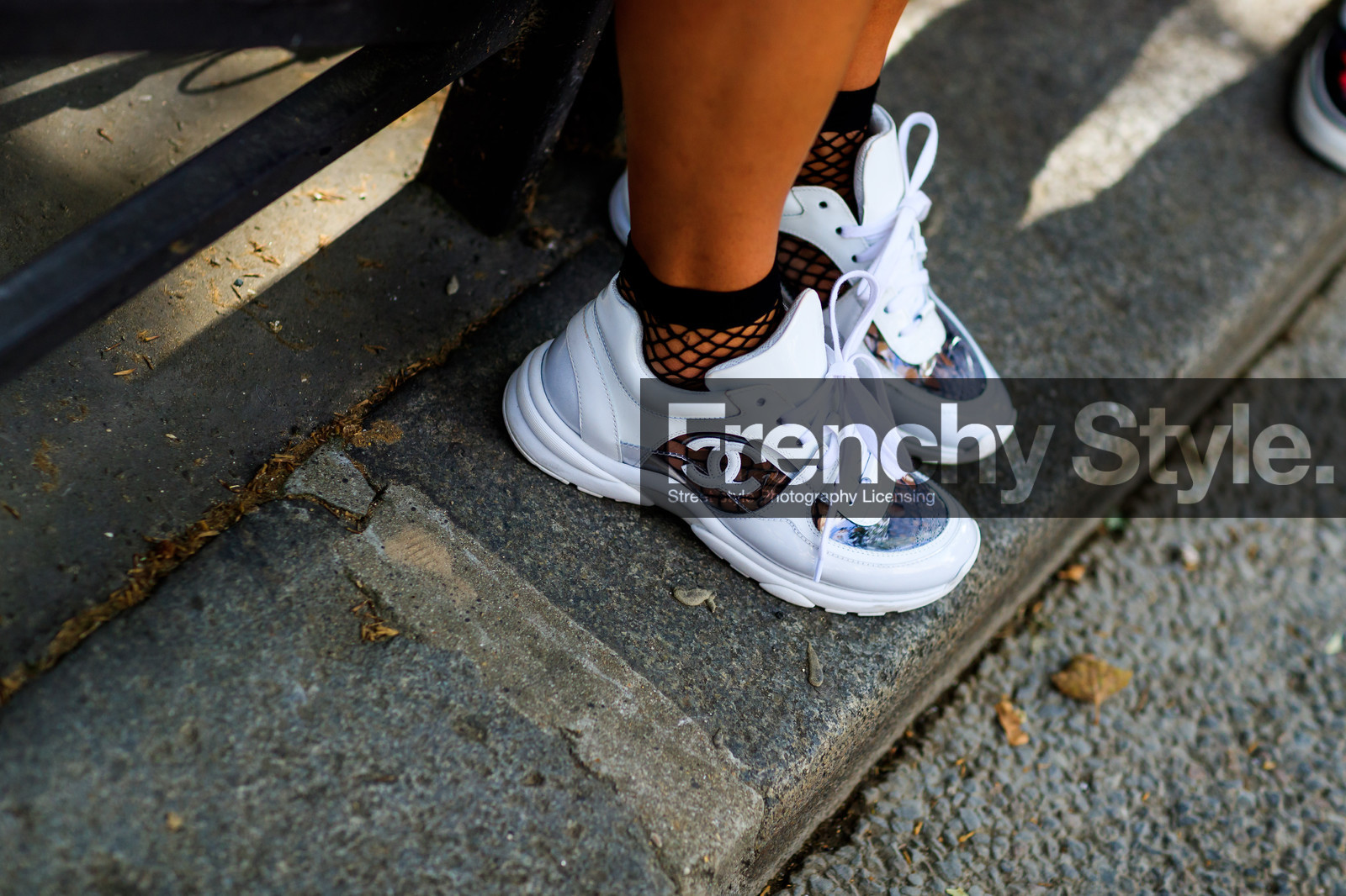street style, jonathan paciullo, FW, frenchystyle, fashion week, PFW, PARIS, SPRING SUMMER 2019, SS 19, horizontal, atmosphere details, detail