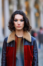 AUTUMN WINTER 2017-2018, AW 17-18, beige fur, brown jacket, detail, eyeliner, eyeshadow, FALL WINTER 2017-2018, fashion week, fishnet, frenchystyle, fur collar, FW, FW 17-18, graphic top, jonathan paciullo, mckenna hellam, MFW, MILAN, model, portrait, printed top, street style, velvet, vertical