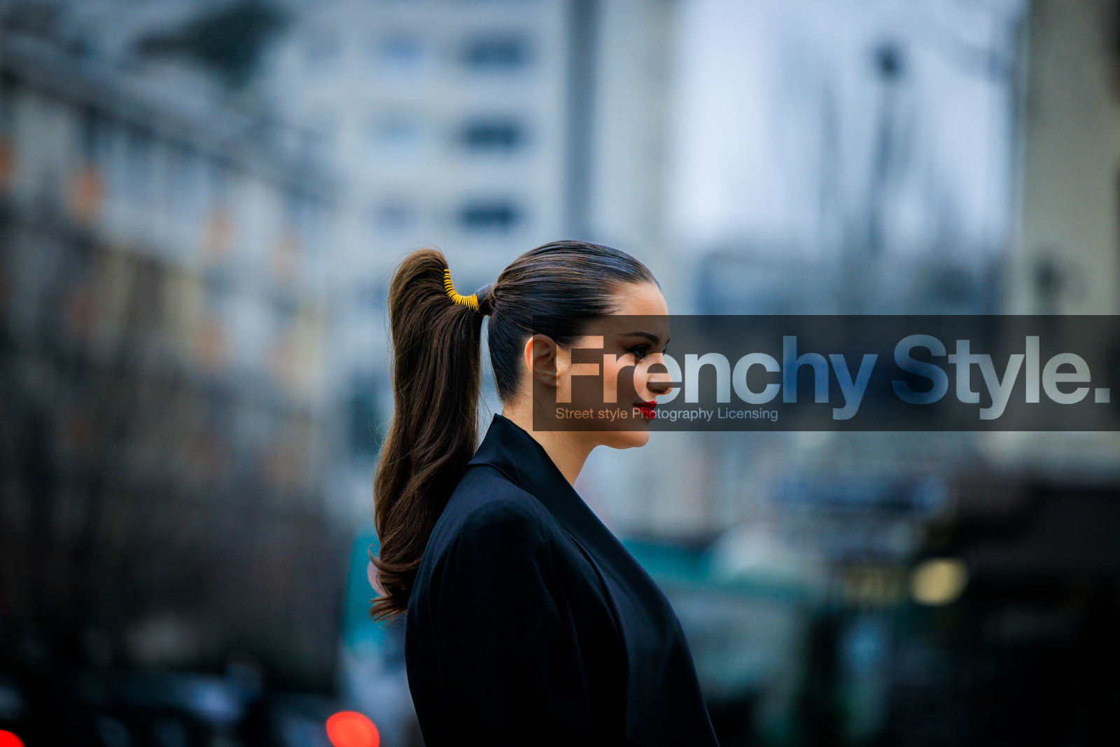 pony tail, back detail, hair, black blazer, fashion week, frenchystyle, FW, jonathan paciullo, street style, PARIS, PFW, SPRING SUMMER 2022, SS 22, atmosphere details, detail, horizontal, gabrielle caunesil pozzoli