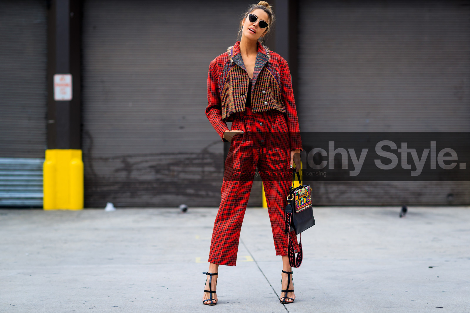 atmosphere details, black bag, black shoes, embroidered bag, fashion week, frenchystyle, full length, FW, graphic jacket, graphic pants, high heels, high waist, horizontal, houndstooth pants, houndstooth pattern, jonathan paciullo, leather bag, leather shoes, martha greaff, multicolor bag, NEW YORK, NYFW, printed jacket, printed pants, red jacket, red pants, SPRING SUMMER 2018, SS 18, street style, sunglasses, trousers