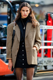 checked jacket, turtleneck pullover, black pullover, black tights, black skirt, button skirt, mini skirt, PARIS, PFW, fashion week, frenchystyle, FW, jonathan paciullo, street style, SPRING SUMMER 2021, SS 21, vertical, atmosphere details, detail, model