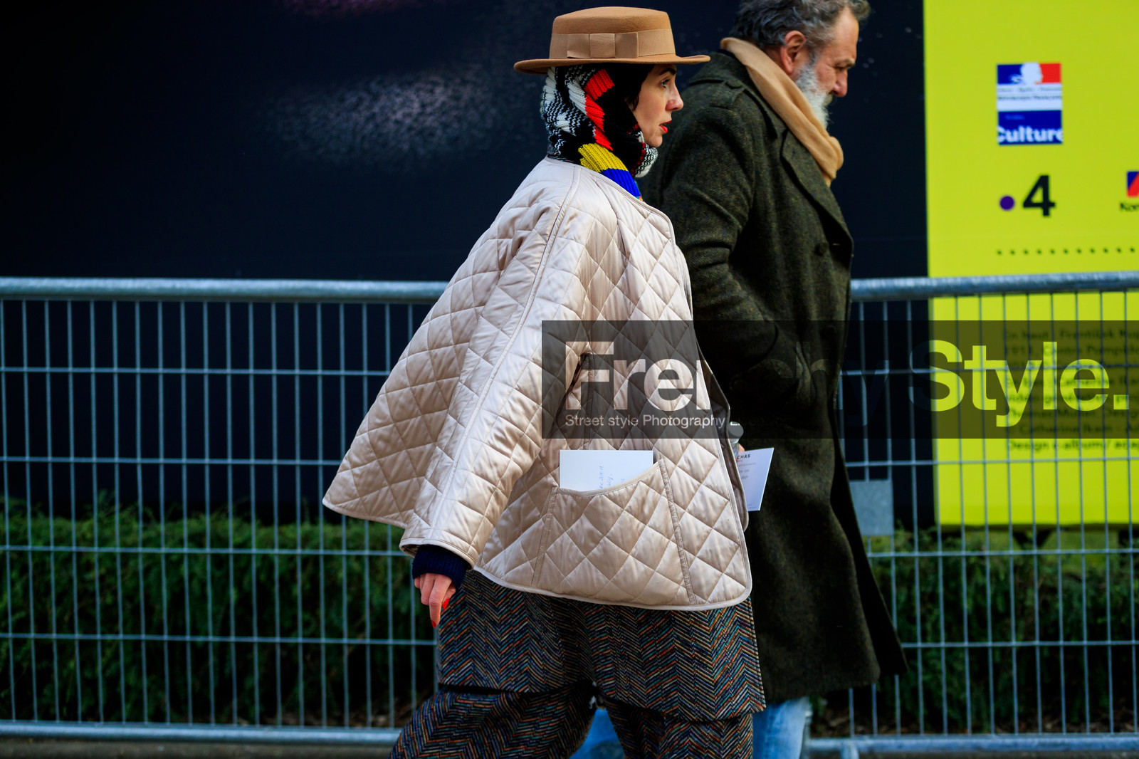 brown jacket, camel hat, checked, headscarf, multicolor scarf, plaid, printed scarf, trousers, white jacket, street style, jonathan paciullo, FW, frenchystyle, fashion week, PFW, PARIS, AUTUMN WINTER 2018-2019, FALL WINTER 2018-2019, FW 18-19, horizontal, atmosphere details, eva geraldine fontanelli