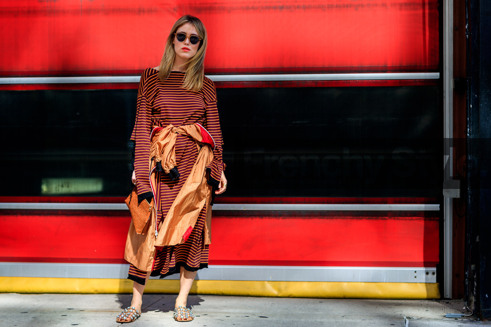 Annabel Rosendahl, atmosphere details, brown dress, fashion week, frenchystyle, full length, FW, graphic dress, horizontal, jonathan paciullo, NEW YORK, NYFW, orange jacket, printed dress, SPRING SUMMER 2018, SS 18, street style, striped dress, sunglasses