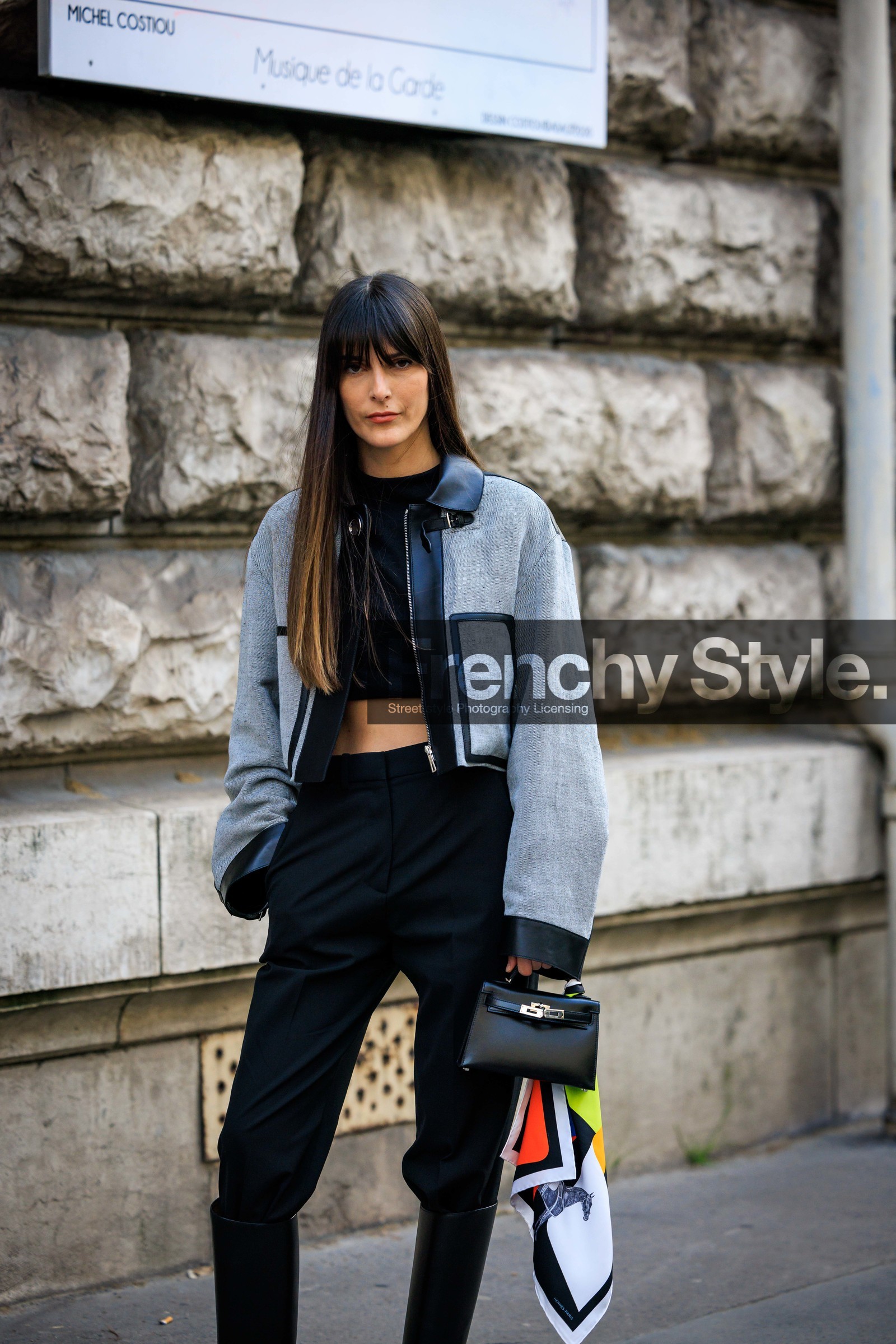 grey bomber jacket, black top, mini birkin bag, black bag, black trousers, black boots, hermes boots, printed scarf, white scarf, black top, fringe, mini bag, leia sfez, street style, jonathan paciullo, FW, frenchystyle, fashion week, AUTUMN WINTER 2022-2023, FALL WINTER 2022_2023, FW 22-23, PFW, PARIS, vertical, detail