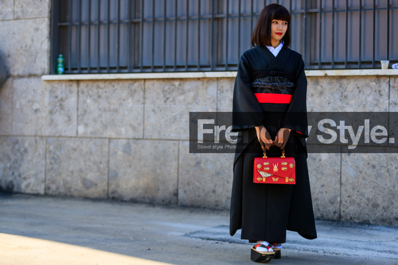atmosphere details, black bag, blue pants, brown fur, fanny pack, fashion week, frenchystyle, full length, fur jacket, FW, graphic bag, graphic pants, gucci, horizontal, jonathan paciullo, leather bag, MFW, MILAN, printed bag, printed pants, red jacket, SPRING SUMMER 2018, SS 18, street style, trousers, white t shirt
