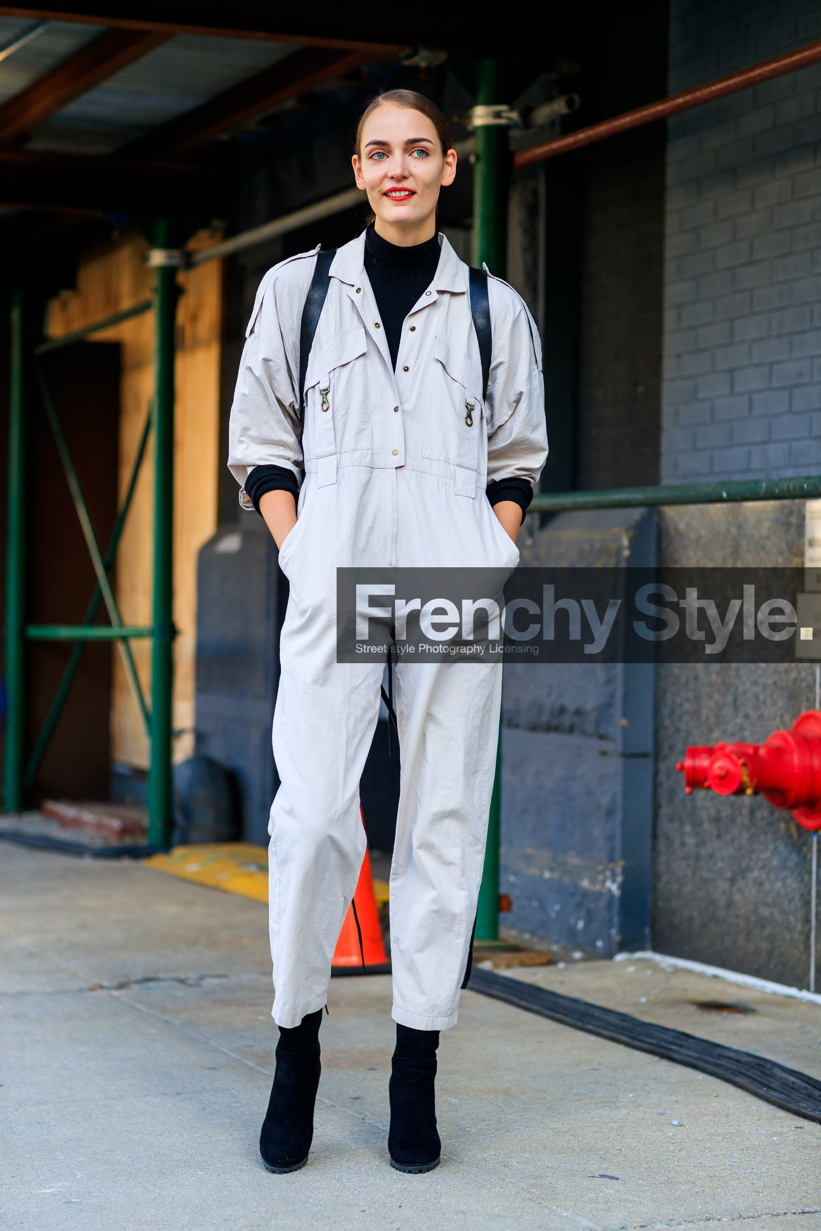 black shoes, black turtleneck, high heels, leather shoes, red lips, white jumpsuit, fashion week, frenchystyle, FW, jonathan paciullo, street style, NYFW, NEW YORK, AUTUMN WINTER 2018-2019, AW 18-19, FALL WINTER 2018-2019, FW 18-19, vertical, full length, model