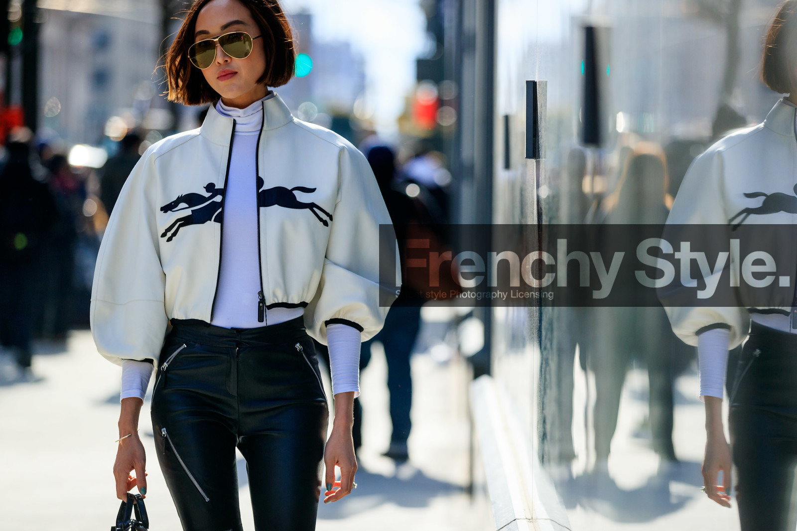 Chriselle Lim, aviator sunglasses, metalic frame sunglasses, longchamp jacket, longchamp bag, white leather bombers, white top, turtleneck top, black leather pants, zipped pants, tight pants, black leather bombers, fashion week, frenchystyle, FW, jonathan paciullo, street style, FALL WINTER 2020-2021, AUTUMN WINTER 2020-2021, FW 20-21, horizontal, atmosphere details, detail, NYFW, NEW YORK