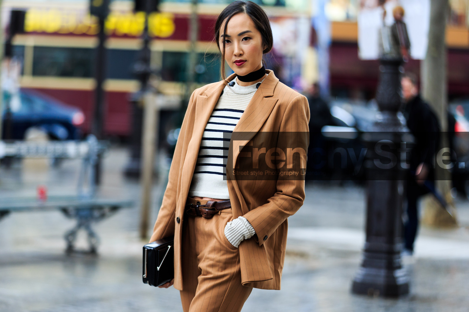 atmosphere details, AUTUMN WINTER 2016-2017, AW 16-17, black scarf, blazer, brown belt, camel jacket, camel pants, camel suit, detail, FALL WINTER 2016-2017, fashion week, frenchystyle, FW, FW 16-17, geometric, graphic sweater, horizontal, jonathan paciullo, leather belt, PARIS, PFW, red lips, street style, striped suit, striped sweater, stripes, trousers