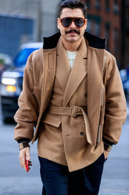 alex badia, gucci sunglasses, aviator sunglasses, scale sunglasses, beige coat, beige bombers, woolen jacket, belted jacket, fashion week, frenchystyle, FW, jonathan paciullo, street style, AUTUMN WINTER 2020-2021, FALL WINTER 2020-2021, FW 20-21, vertical, atmosphere details, detail, NYFW, NEW YORK