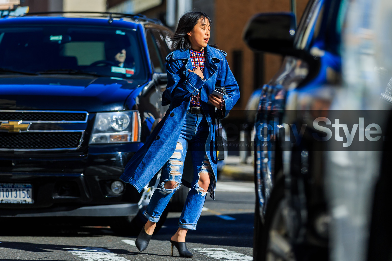 atmosphere details, AUTUMN WINTER 2016-2017, AW 16-17, black mules, black shoes, blue denim, checked sweater, denim coat, denim jacket, denim pants, fashion week, frenchystyle, full length, FW, FW 16-17, high heels, horizontal, jeans, jonathan paciullo, margaret, NEW YORK, NYFW, ripped pants, street style, trousers, woman, zhang