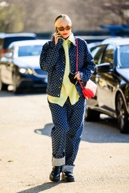 orange sunglasses, checkered jacket, blue jacket, checkered pants, blue pants, denim pants, black shoes, pistachio greens shirt, red handbag, crossbody bag, red lips, fashion week, frenchystyle, FW, jonathan paciullo, street style, vertical, full length