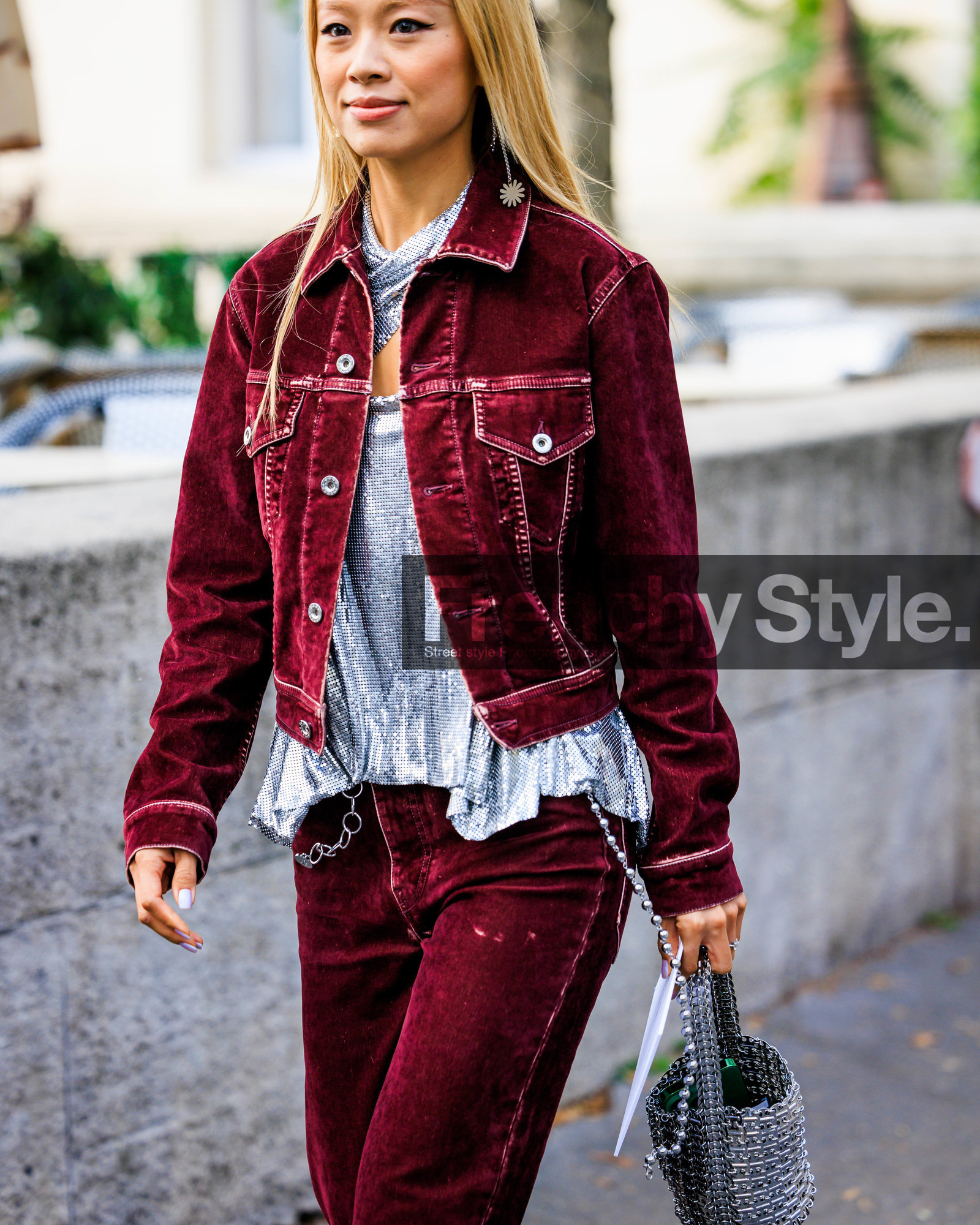 fashion week, frenchystyle, FW, jonathan paciullo, street style, PARIS, PFW, SPRING SUMMER 2024, SS 24, vertical, atmosphere details, detail
