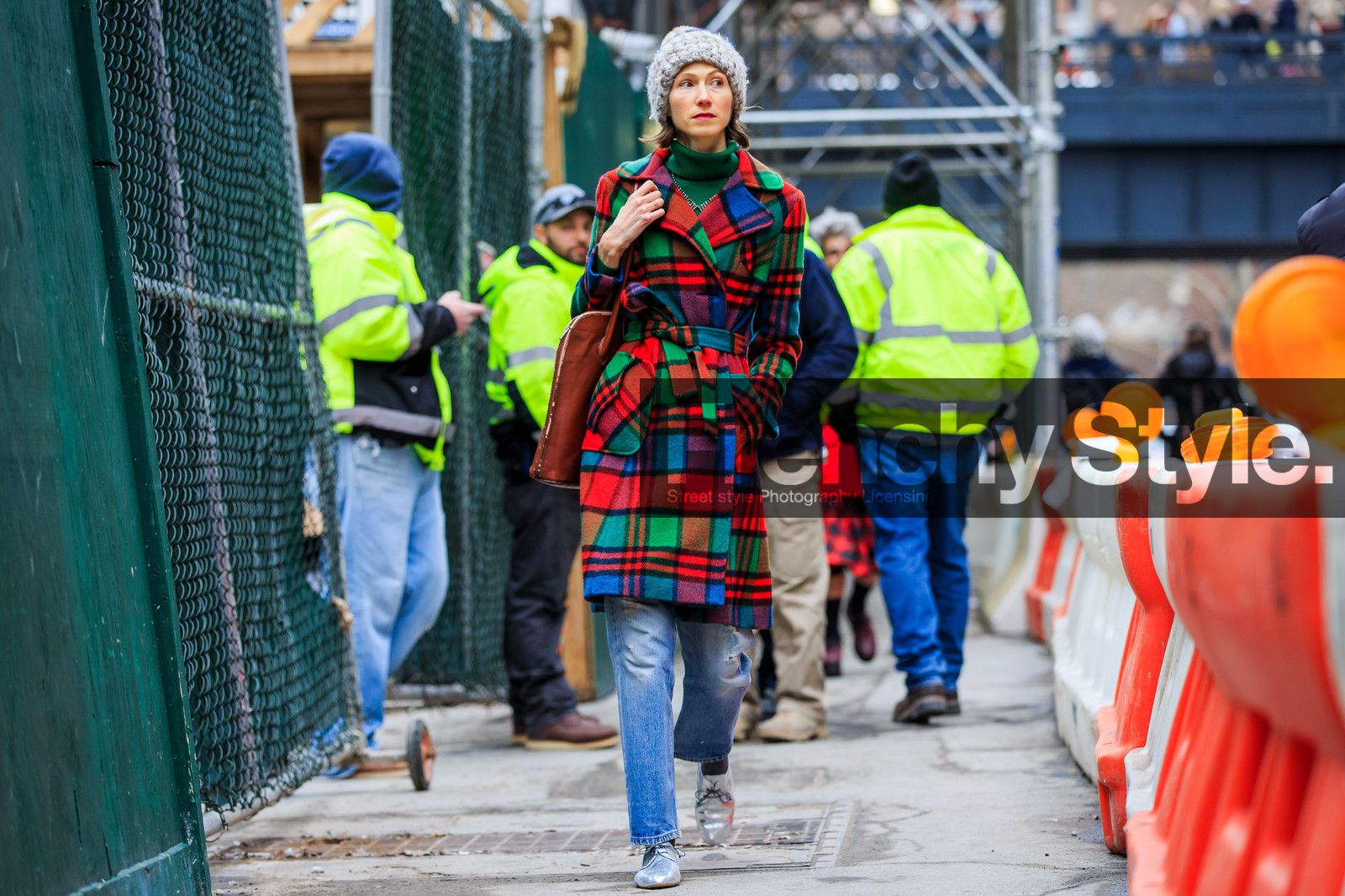 atmosphere details, AUTUMN WINTER 2016-2017, AW 16-17, beanie, belted coat, blue denim, checked coat, denim pants, fashion week, frenchystyle, full length, FW, FW 16-17, graphic coat, green sweater, horizontal, jeans, jonathan paciullo, NEW YORK, NYFW, plaid, silver shoes, street style, tartan, trousers, turtleneck sweater, woman