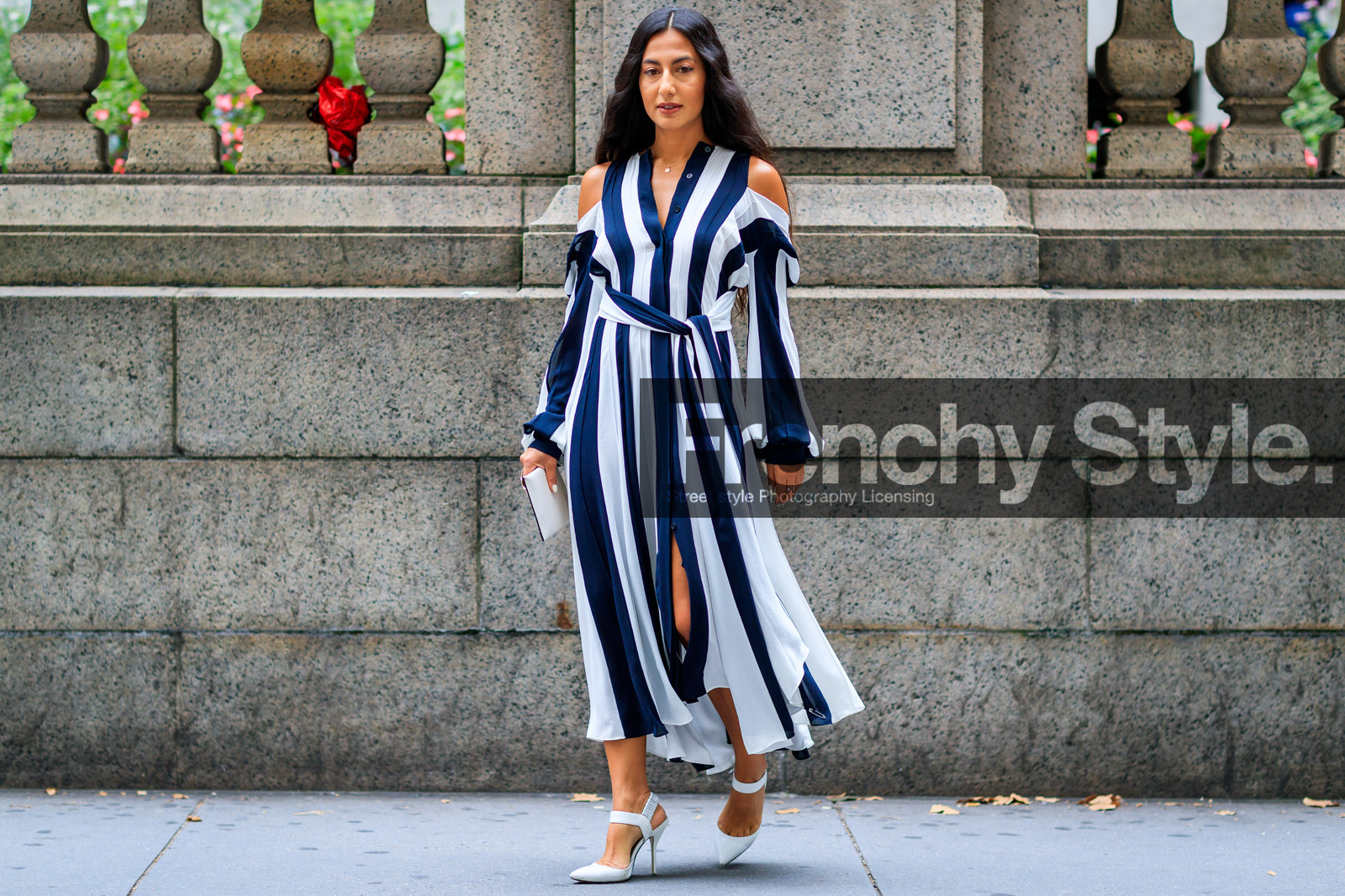 black and white, cold shoulders, graphic dress, high heels, leather shoes, printed dress, stripes, white shoes, fashion week, frenchystyle, FW, jonathan paciullo, street style, NYFW, NEW YORK, SPRING SUMMER 2019, SS 19, atmosphere details, horizontal, full length