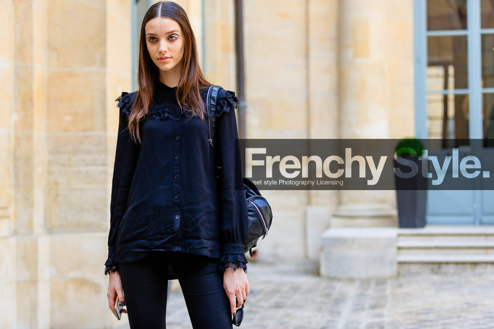 atmosphere details, AUTUMN WINTER 2016-2017, AW 16-17, black bag, black denim, black shirt, denim pants, detail, eyeshadow, FALL WINTER 2016-2017, fashion week, frenchystyle, FW, FW 16-17, HAUTE COUTURE, horizontal, jeans, jonathan paciullo, leather bag, MENSWEAR, model, PARIS, PFW, street style, tone on tone, total look black, trousers, wet hair