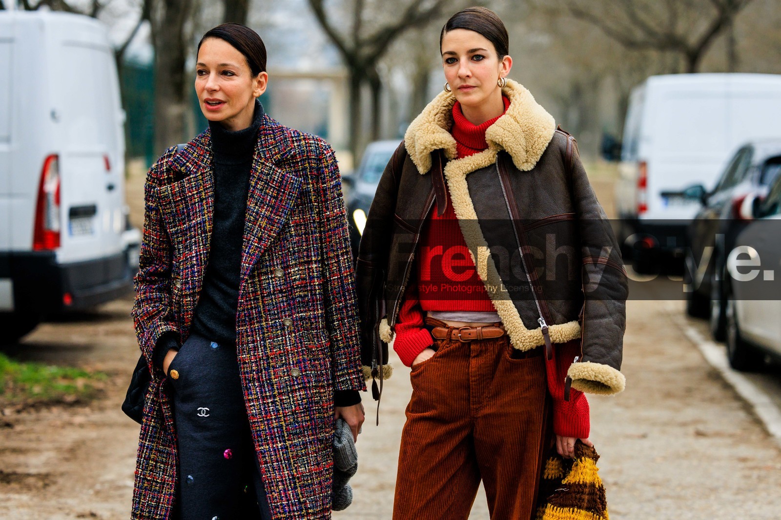 chanel, tweed coat, multicolor coat, black top, chanel trousers, logo trousers, black trousers, model, leather jacket, brown jacket, furry jacket, winter jacket, red jumper, turtleneck, orange trousers, orange belt, knitted bag, striped bag, fashion week, frenchystyle, FW, jonathan paciullo, street style, PARIS, PFW, SPRING SUMMER 2022, SS 22, atmosphere details, detail, horizontal