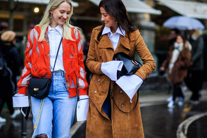 atmosphere details, AUTUMN WINTER 2016-2017, AW 16-17, black bag, blue denim, brown coat, chloe, denim pants, detail, FALL WINTER 2016-2017, fashion week, frenchystyle, FW, FW 16-17, horizontal, jeans, jonathan paciullo, leather bag, leather coat, LFW, LONDON, MENSWEAR, red knit, street style, suede jacket, sylvia haghjoo, trousers, white shirt