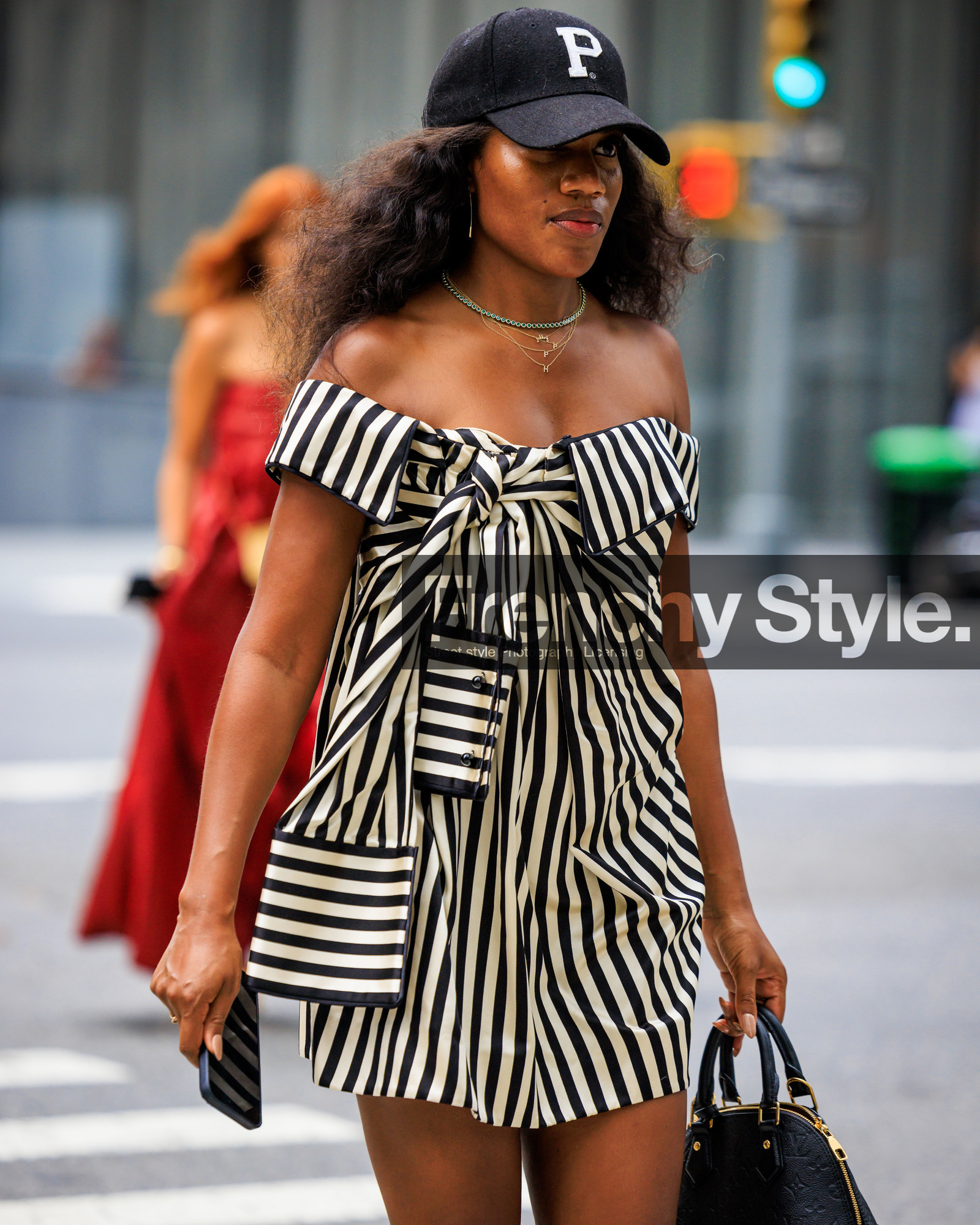 jonathan paciullo, FW, frenchystyle, fashion week, street style, vertical, detail, atmosphere details, NYFW, NEW YORK, SPRING SUMMER 2024, SS 24