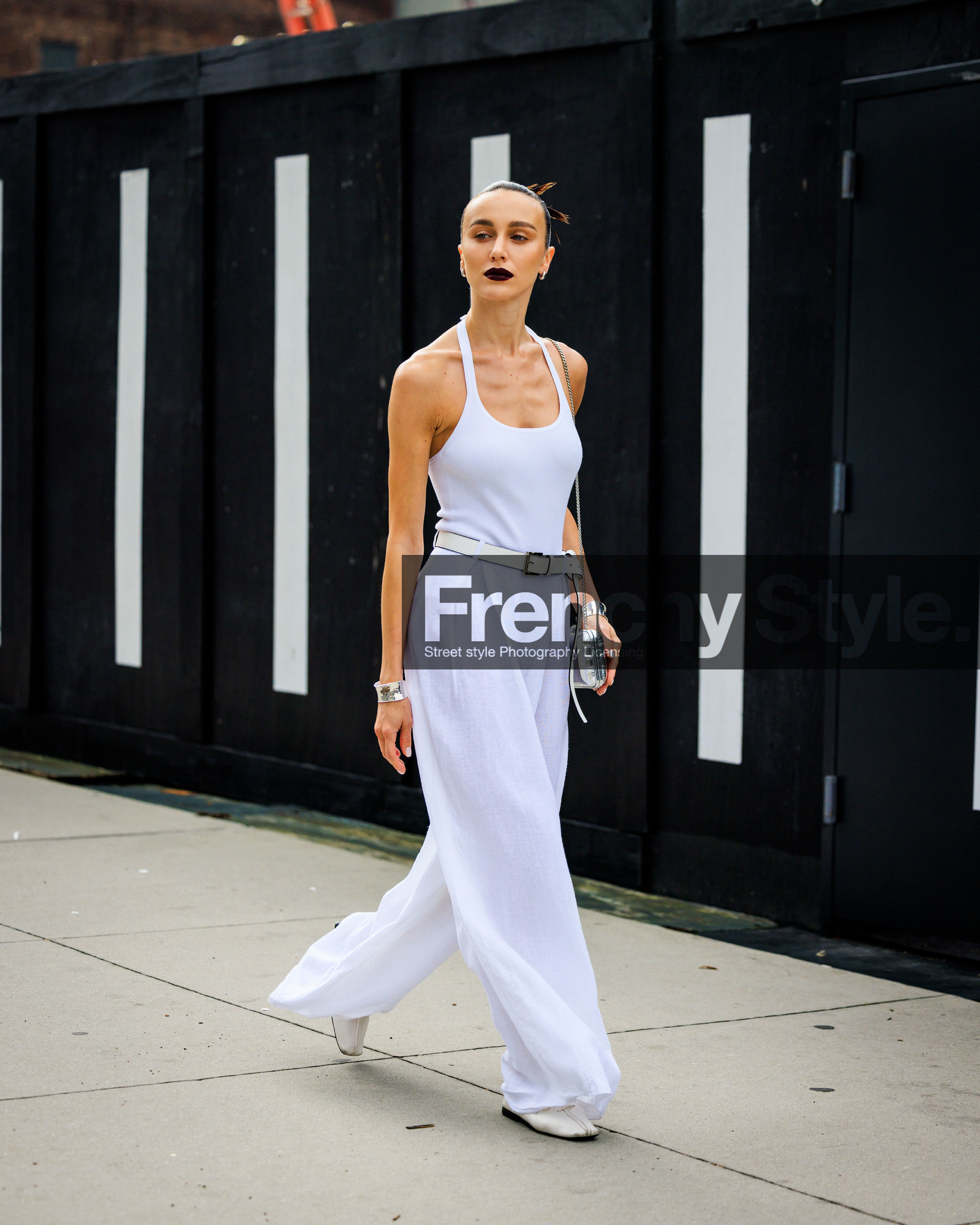 jonathan paciullo, FW, frenchystyle, fashion week, street style, vertical, detail, atmosphere details, NEW YORK, NYFW, SPRING SUMMER 2024, SS 24