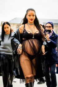 black pattent jacket, black bra, black dress, tulle dress, multiple necklaces, long hair, burgundy lips, make up, rihanna, fashion week, frenchystyle, FW, jonathan paciullo, street style, AUTUMN WINTER 2022-2023, FALL WINTER 2022_2023, FW 22-23, PFW, PARIS, vertical, detail