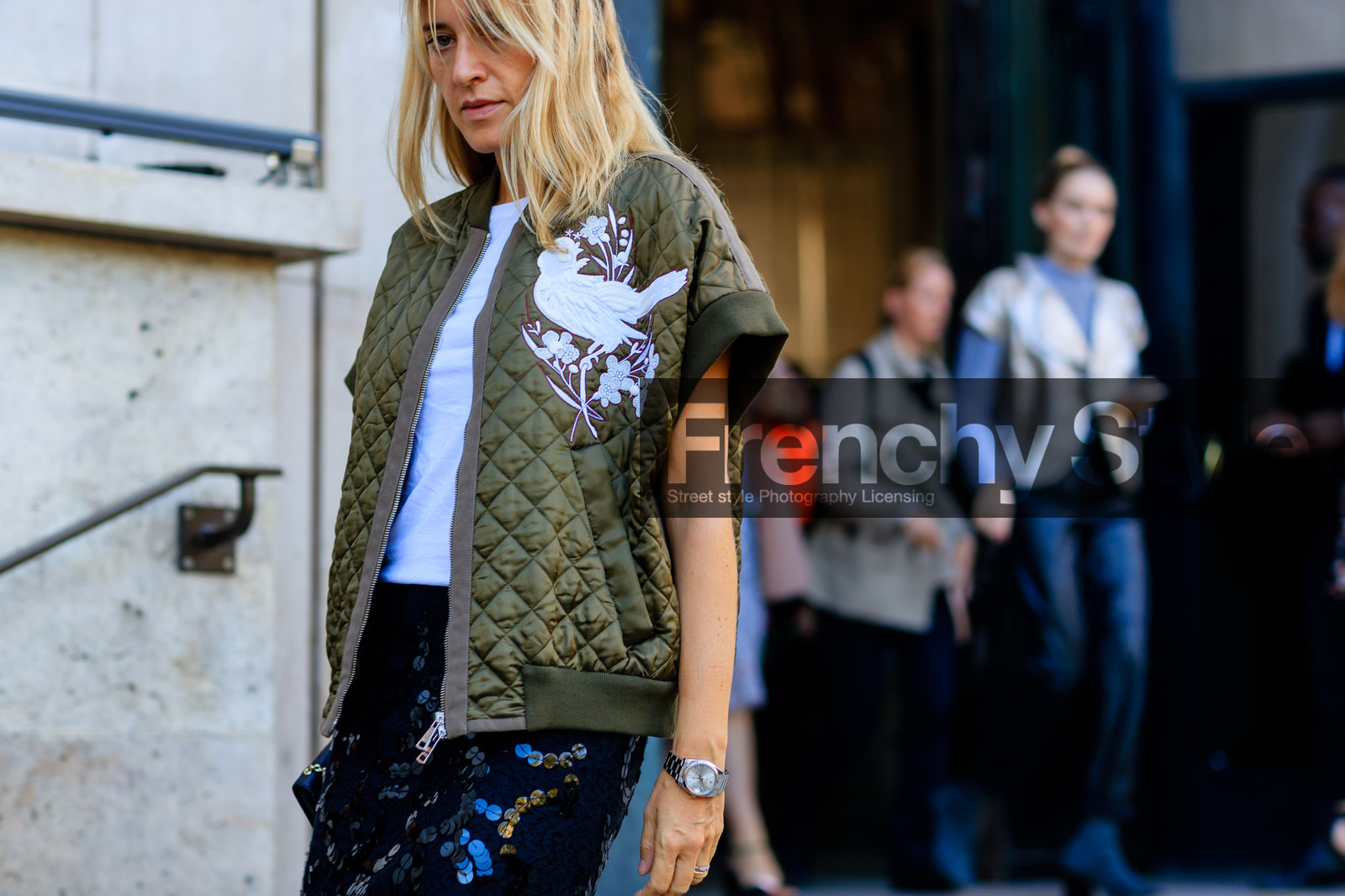 atmosphere details, black skirt, detail, fashion week, floral, frenchystyle, FW, green jacket, horizontal, jonathan paciullo, PARIS, PFW, printed jacket, sequined skirt, sleeveless, SPRING SUMMER 2017, SS 17, street style, white t shirt