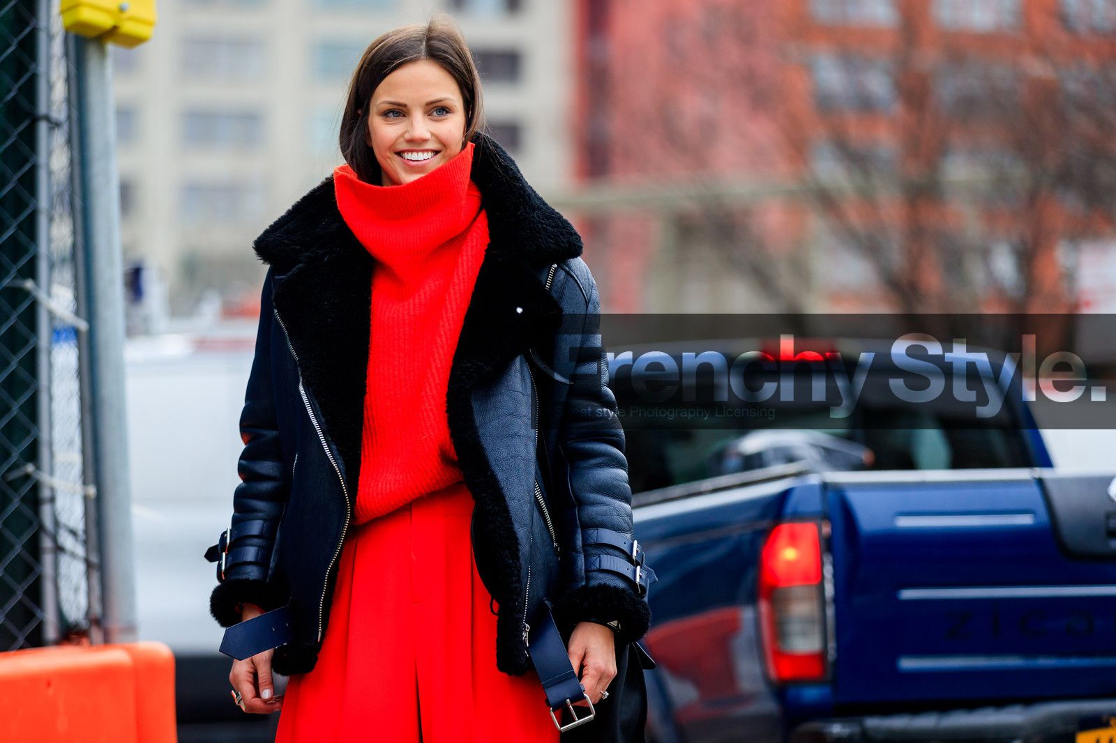 black jacket, leather jacket, red pants, red sweater, shearling, trousers, tucked in, turtleneck sweater, street style, jonathan paciullo, FW, frenchystyle, fashion week, NYFW, NEW YORK, AUTUMN WINTER 2018-2019, AW 18-19, FALL WINTER 2018-2019, FW 18-19, atmosphere details, horizontal, detail