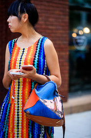 atmosphere details, detail, fashion week, frenchystyle, fringes, FW, graphic dress, jonathan paciullo, leather bag, loewe, multicolor bag, multicolor dress, NEW YORK, NYFW, patchwork, printed bag, SPRING SUMMER 2018, SS 18, street style, susie lau, vertical