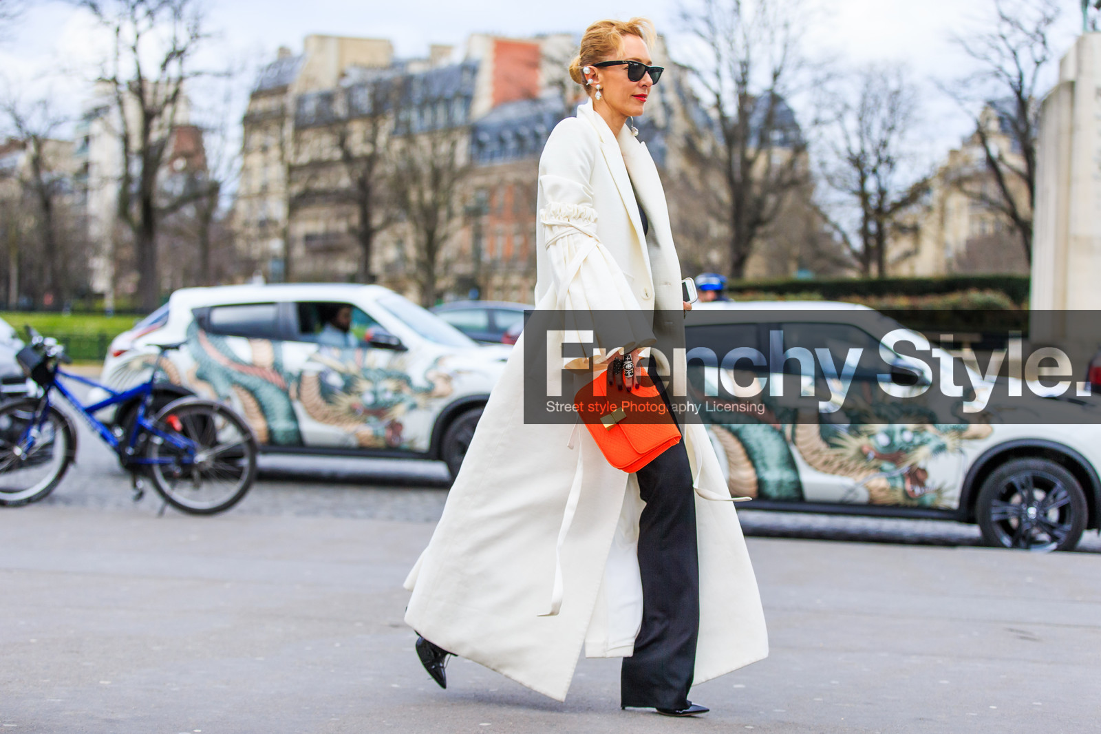 atmosphere details, AUTUMN WINTER 2016-2017, AW 16-17, black pants, earrings, elina halimi, embroidered coat, FALL WINTER 2016-2017, fashion week, frenchystyle, full length, FW, FW 16-17, horizontal, jonathan paciullo, leather bag, long coat, orange bag, PARIS, PFW, street style, sunglasses, trousers, white coat