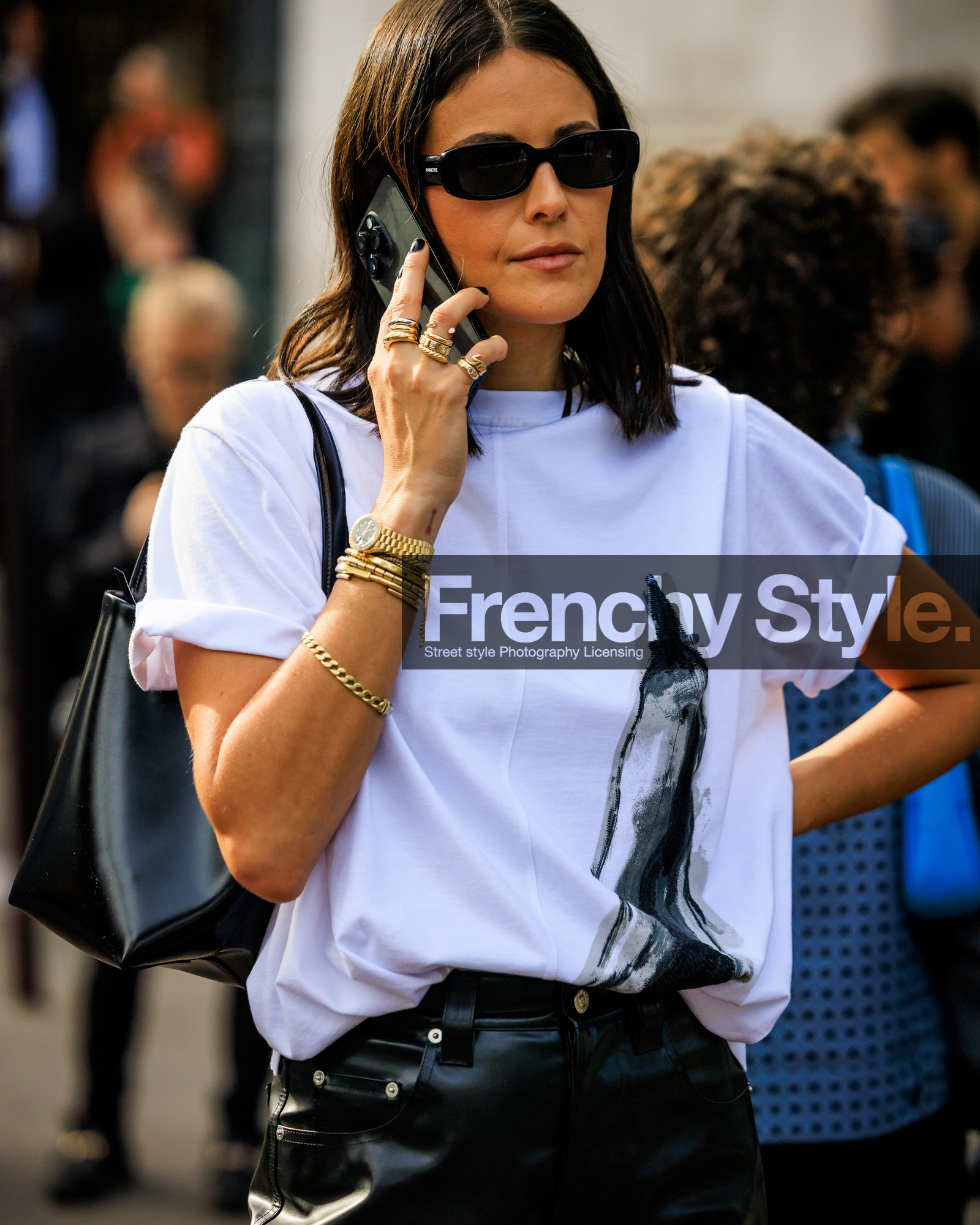 fashion week, frenchystyle, FW, jonathan paciullo, street style, PFW, PARIS, SPRING SUMMER 2024, SS 24, vertical, atmosphere details, detail
