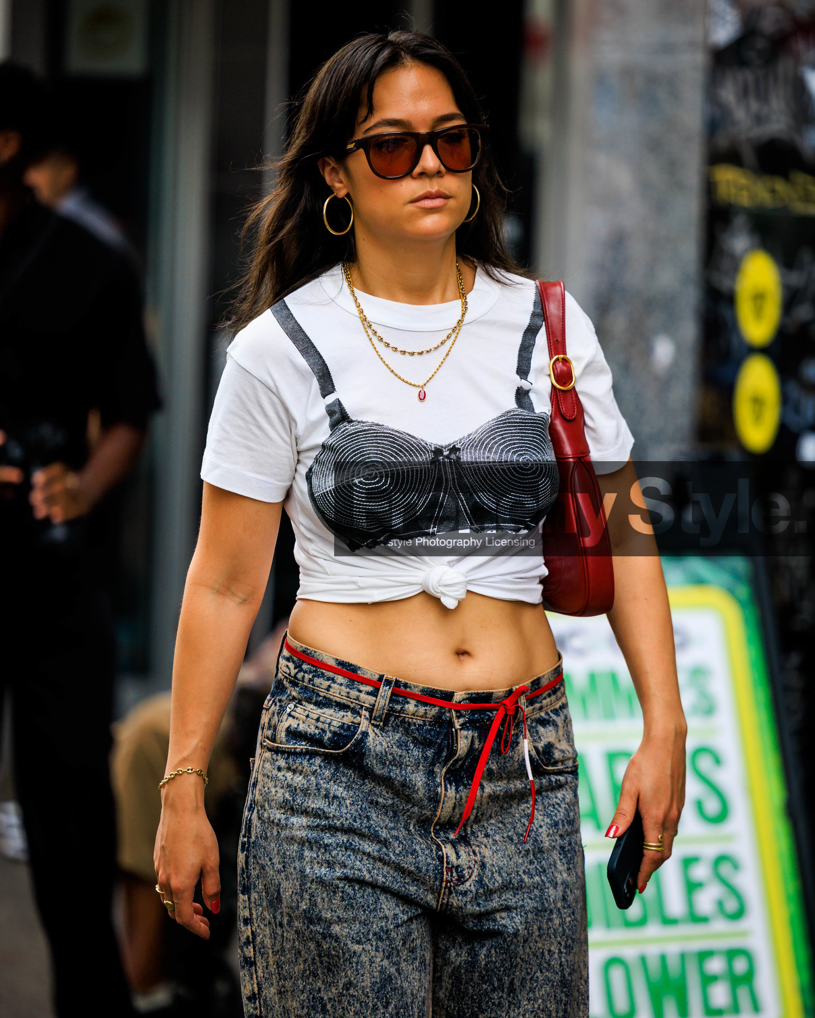 jonathan paciullo, FW, frenchystyle, fashion week, street style, vertical, detail, atmosphere details, NEW YORK, NYFW, SPRING SUMMER 2024, SS 24