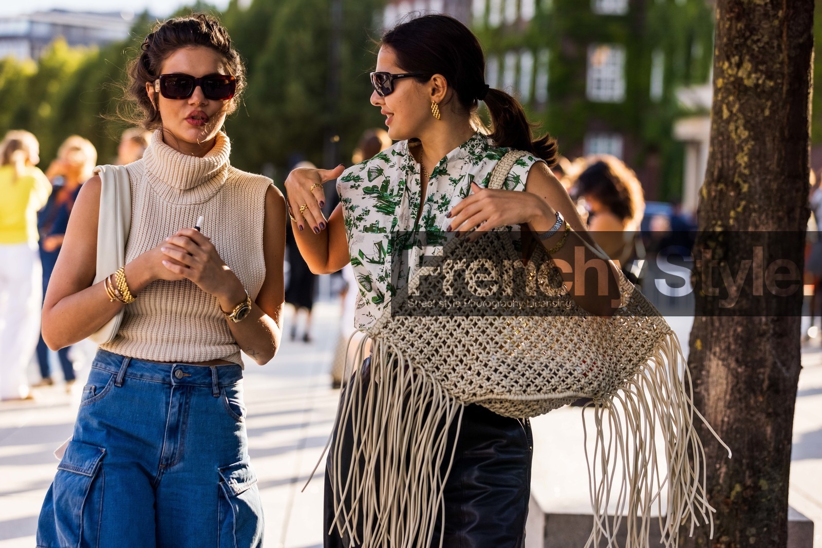 bag, beige bag, beige turtleneck, black pants, bracelet, crochet bag, denim, fringes bag, jean, large jean, oversize bag, print, printed blouse, sunglasses, turtleneck, Cristina Ich, Doina Ciobanu, fashion week, frenchystyle, FW, jonathan paciullo, street style, SPRING SUMMER 2022, SS 22, COPENHAGEN, CPHFW, atmosphere details, horizontal