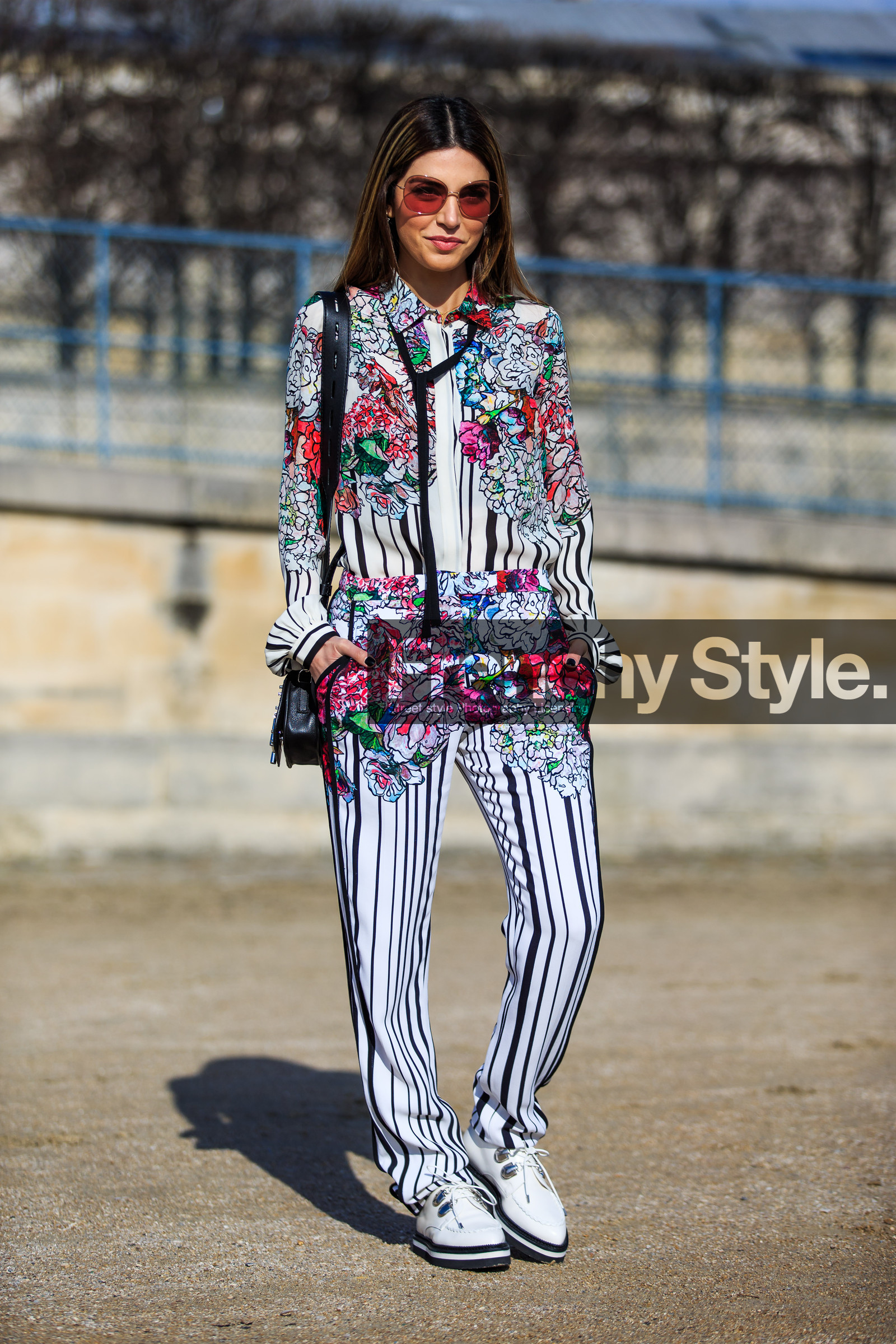 AUTUMN WINTER 2016-2017, AW 16-17, FALL WINTER 2016-2017, fashion week, floral, flower, frenchystyle, full length, FW, FW 16-17, graphic pants, jonathan paciullo, leather shoes, negin mirsalehi, PARIS, PFW, printed pants, printed shirt, street style, stripes, sunglasses, trousers, vertical, white shoes